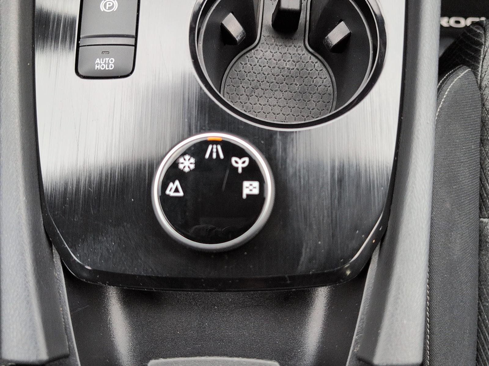 2024 Nissan Rogue SV Moonroof