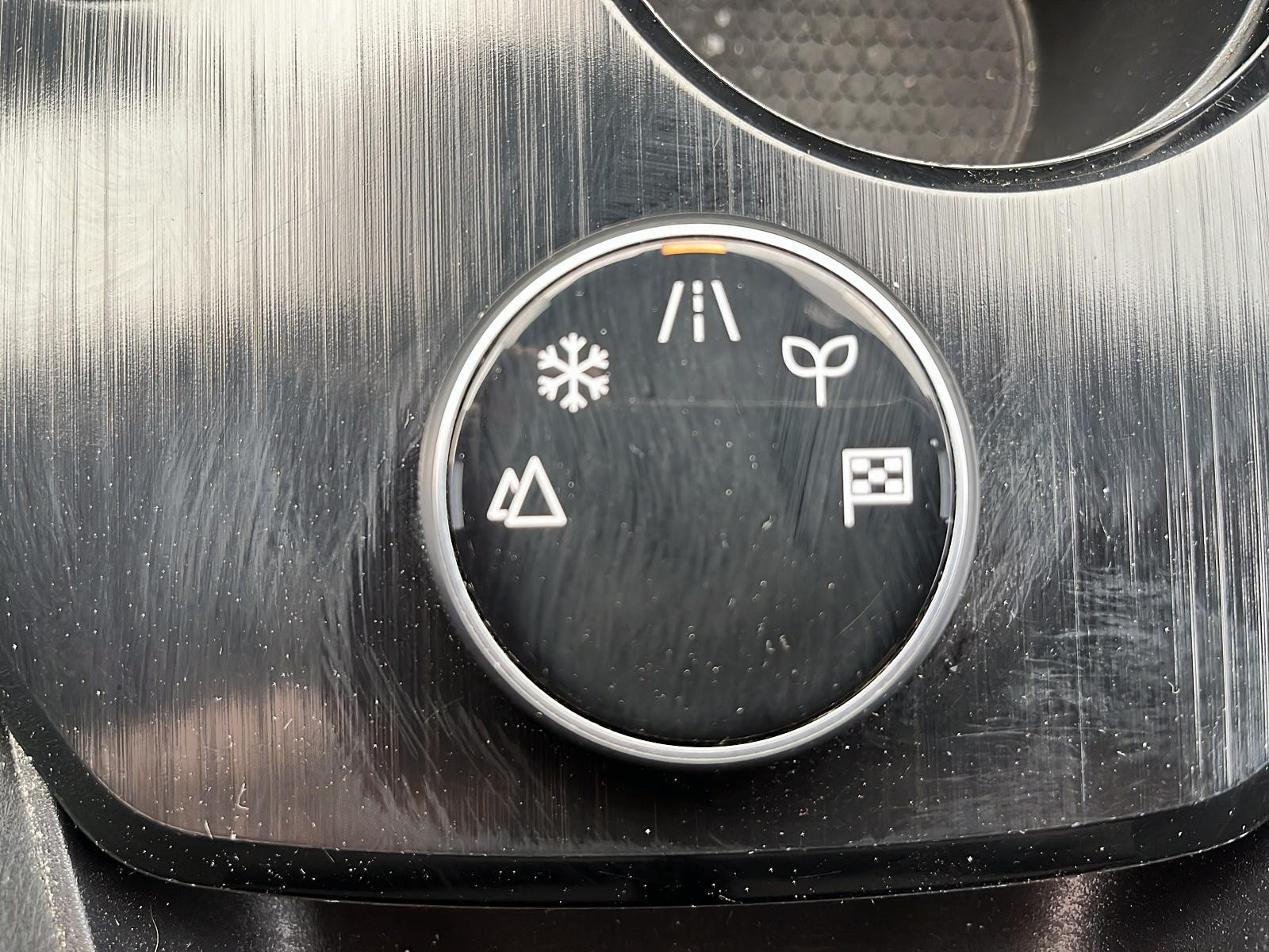 2024 Nissan Rogue SV Moonroof