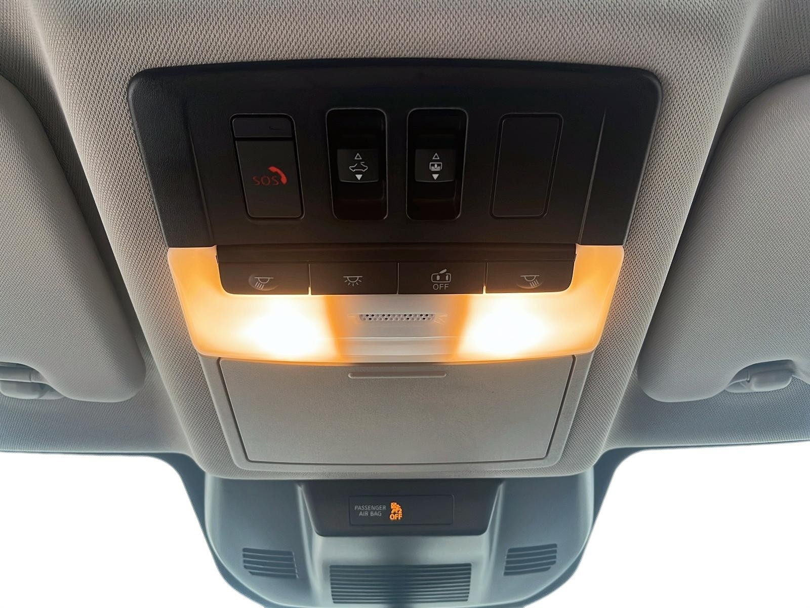 2024 Nissan Rogue SV Moonroof