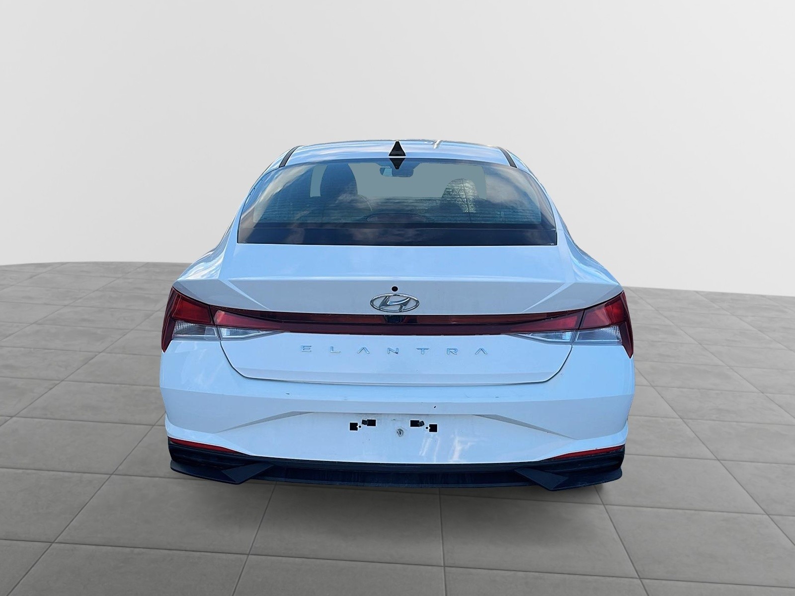 2023 Hyundai Elantra Preferred