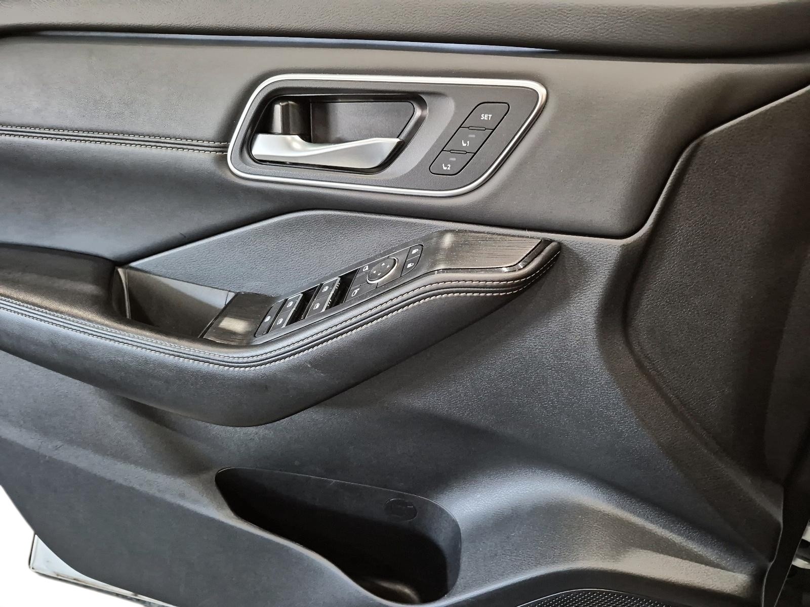 2024 Nissan Rogue Platinum