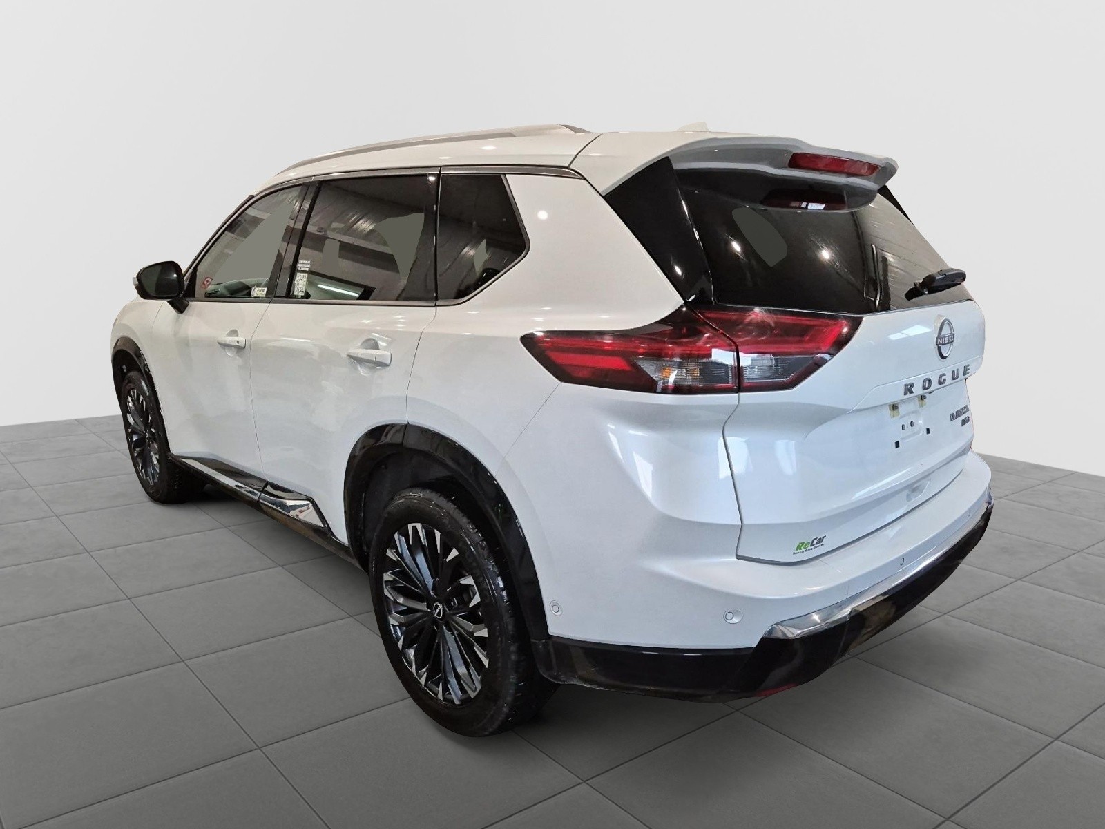 2024 Nissan Rogue Platinum