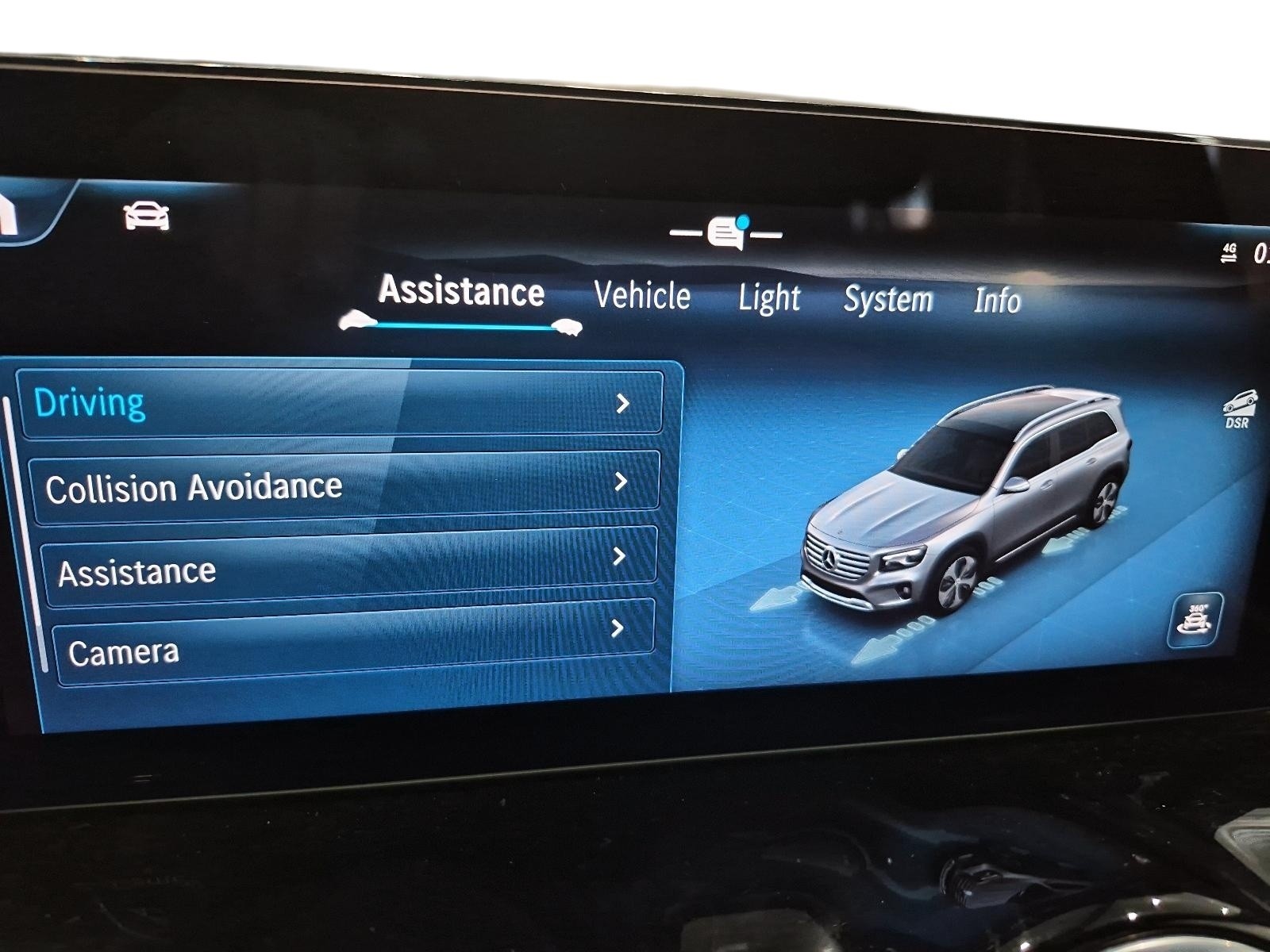 2024 Mercedes-Benz GLB 250 