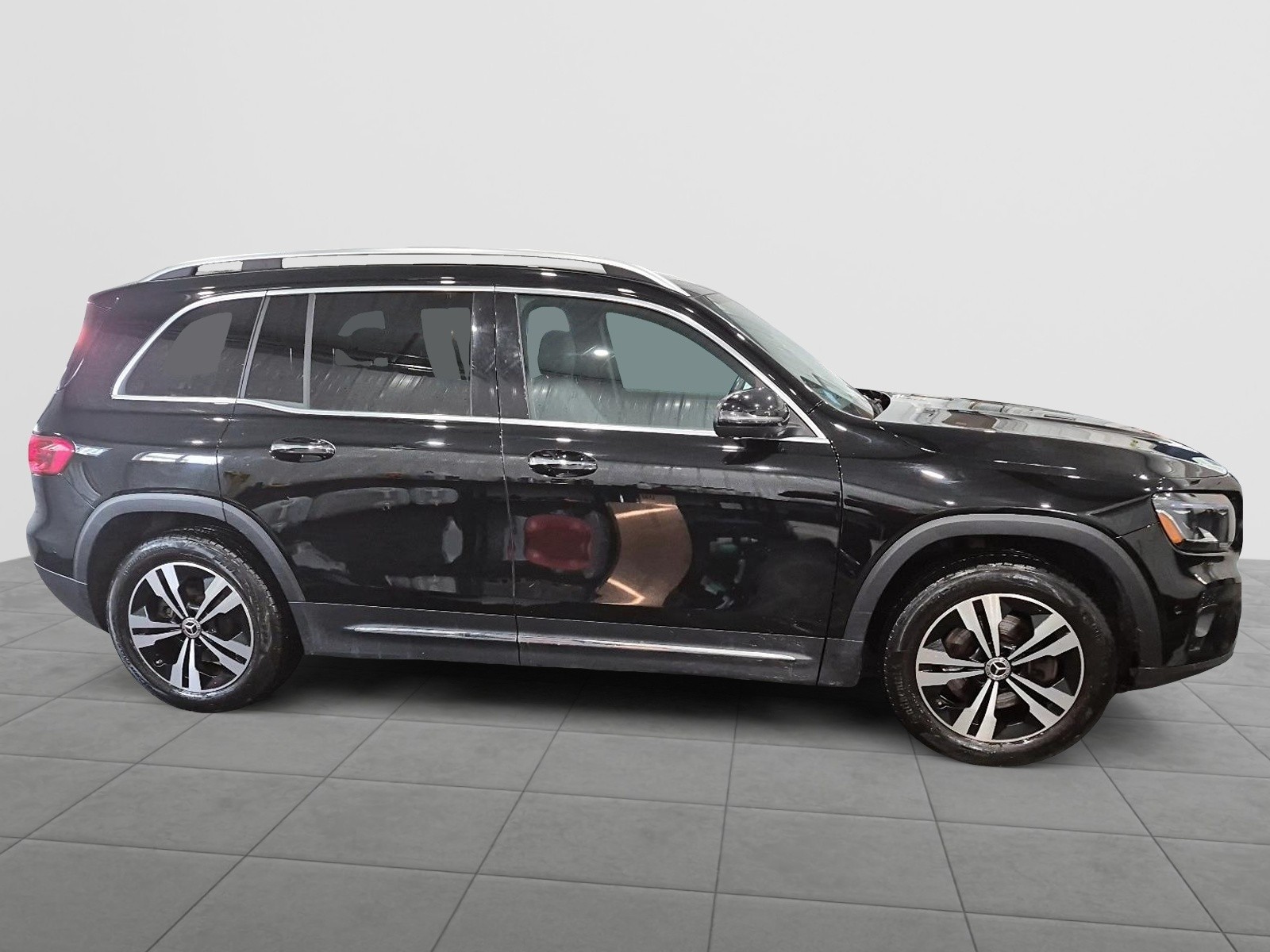 2024 Mercedes-Benz GLB 250 