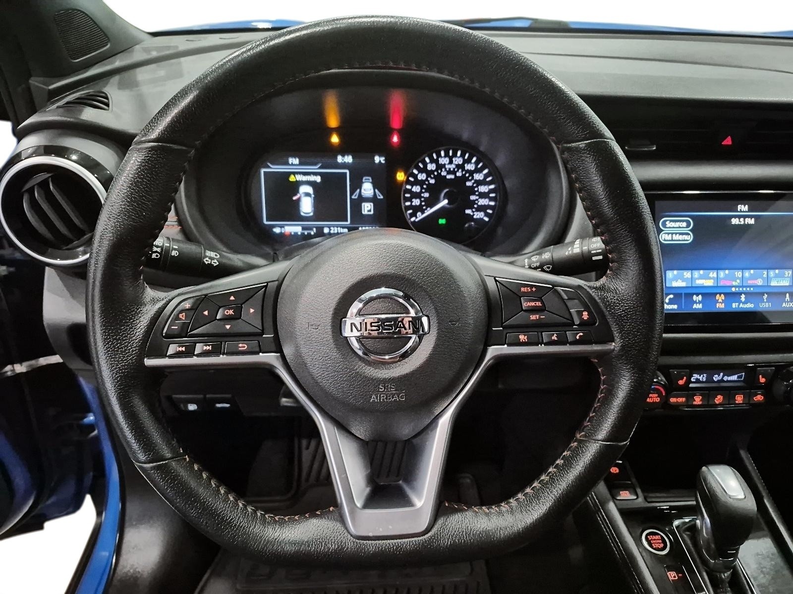 2021 Nissan Kicks SR