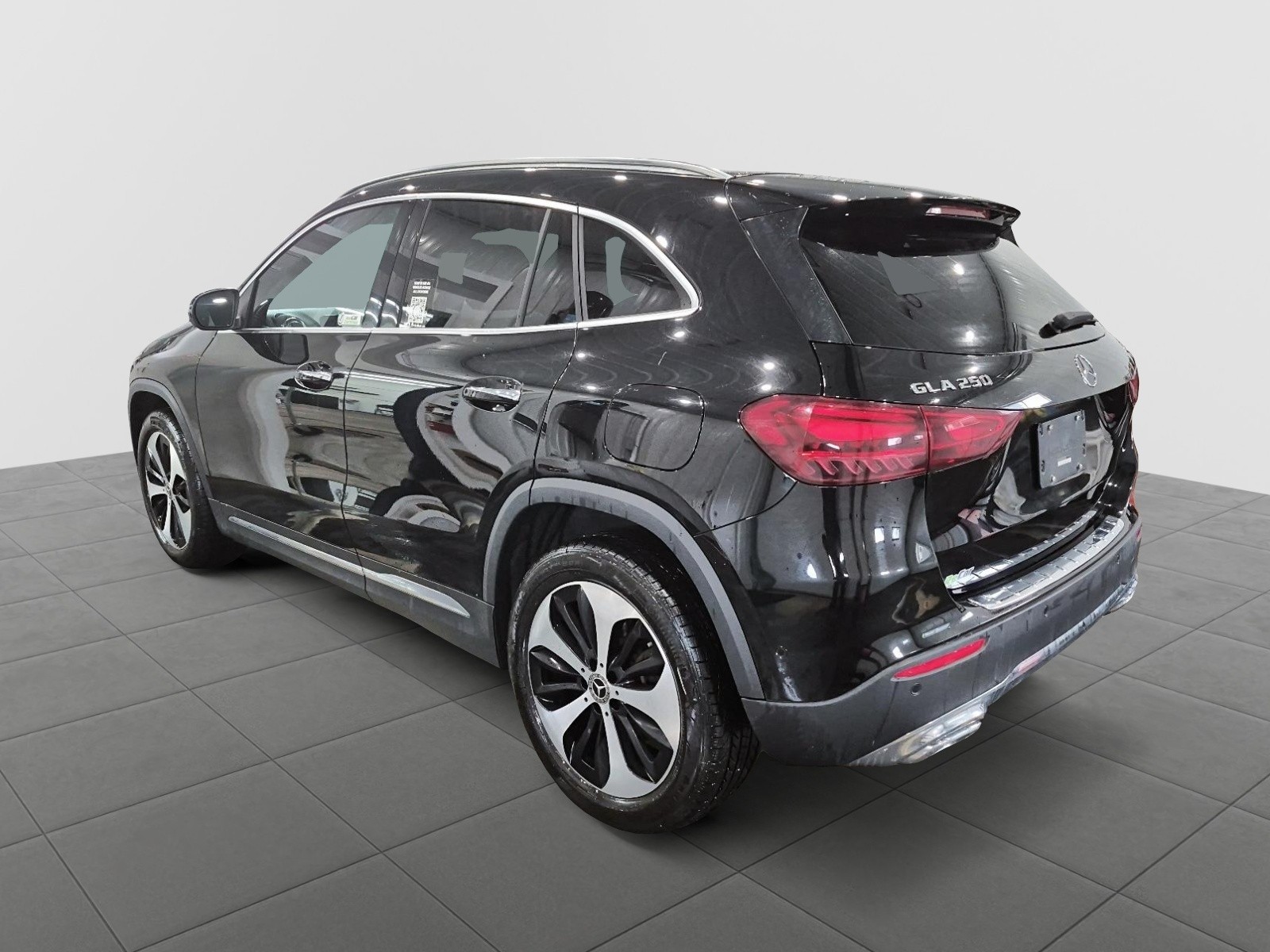 2024 Mercedes-Benz GLA 250 