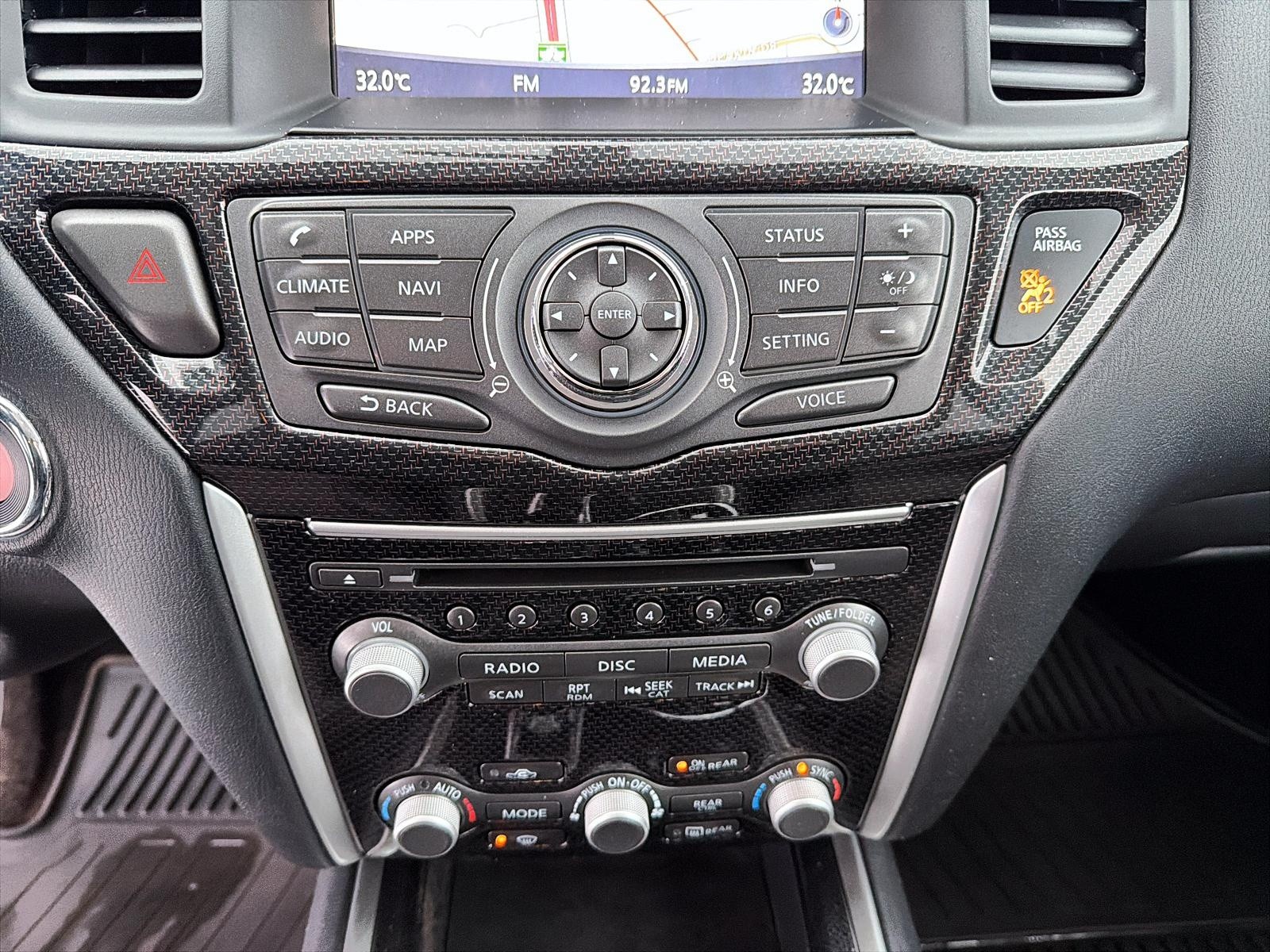 2020 Nissan Pathfinder SV Tech