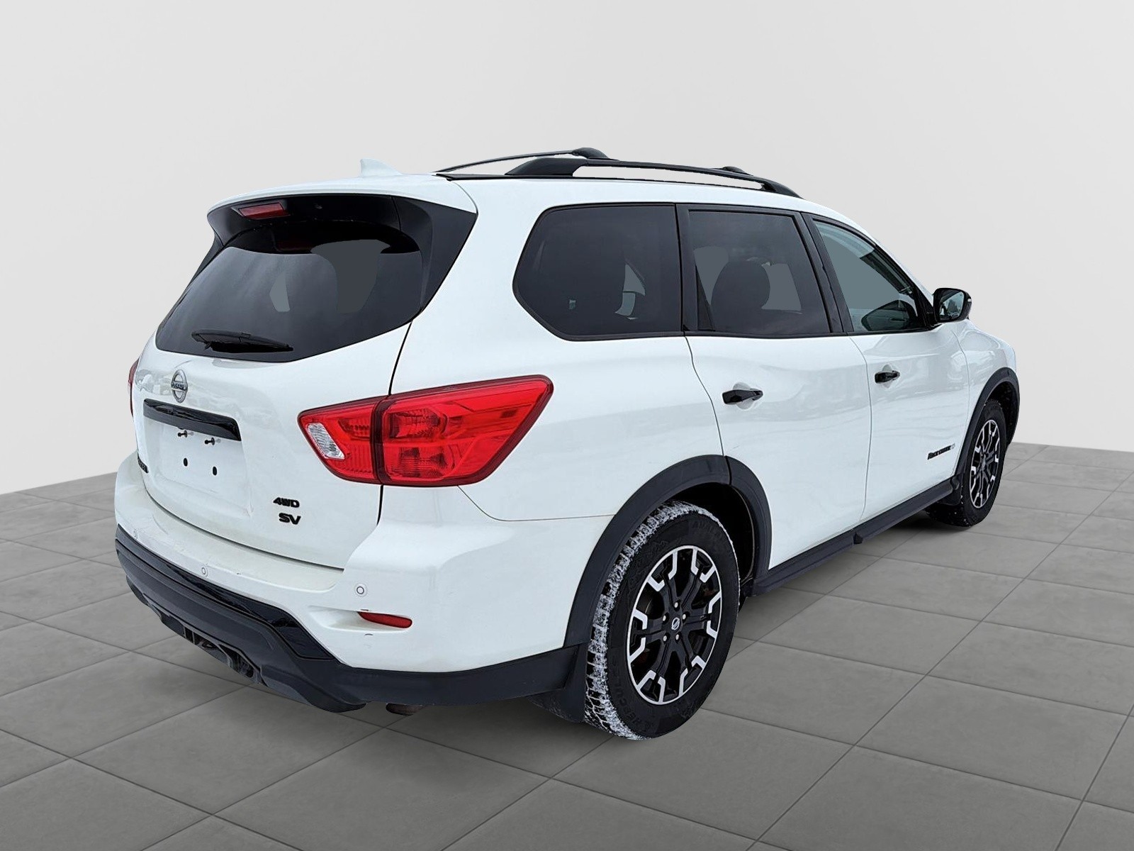 2020 Nissan Pathfinder SV Tech