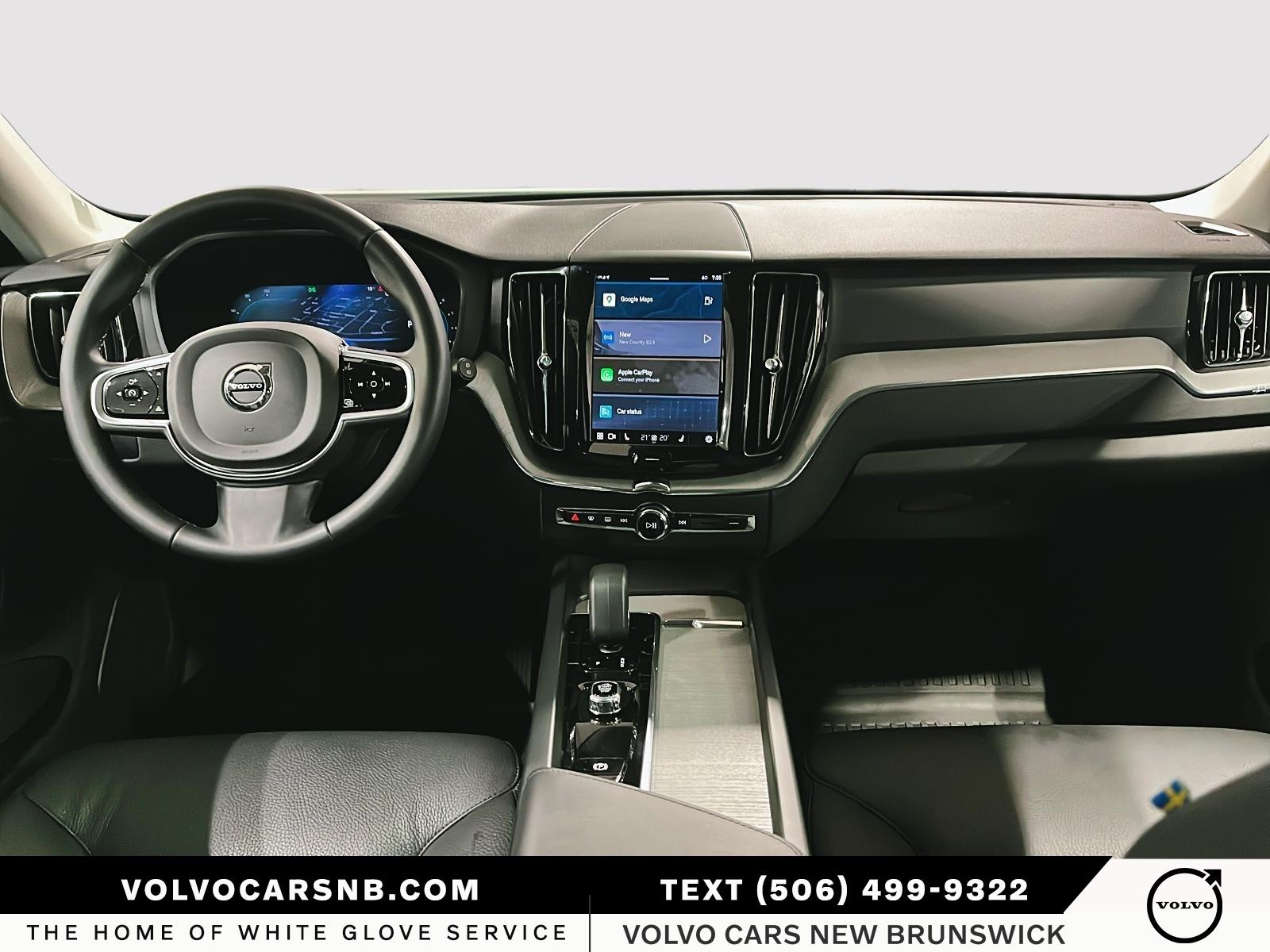 2025 Volvo XC60 B5 Plus Dark Theme