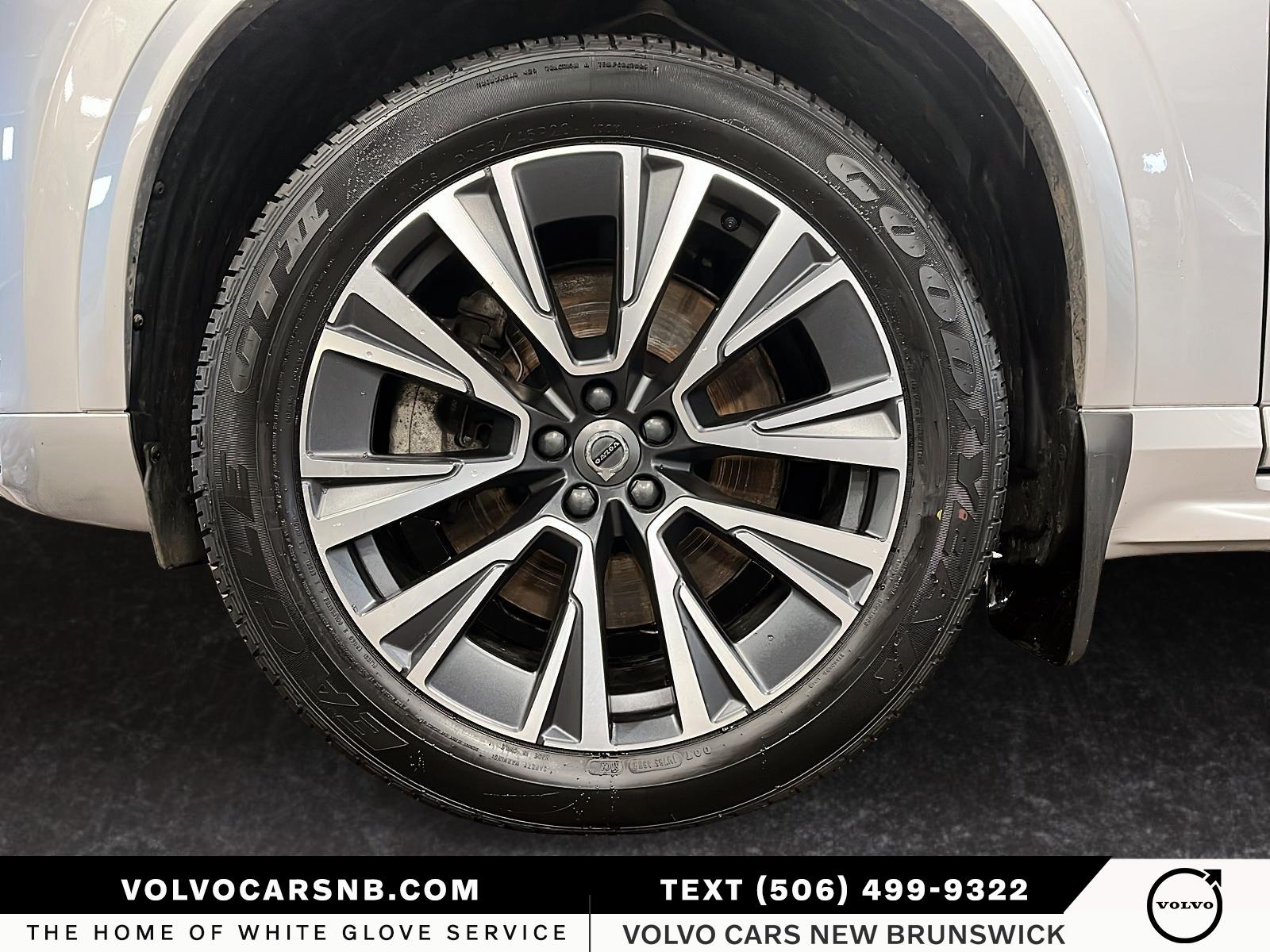 2022 Volvo XC90 Recharge Plug-In Hybrid T8 Inscription Expression Extended Range