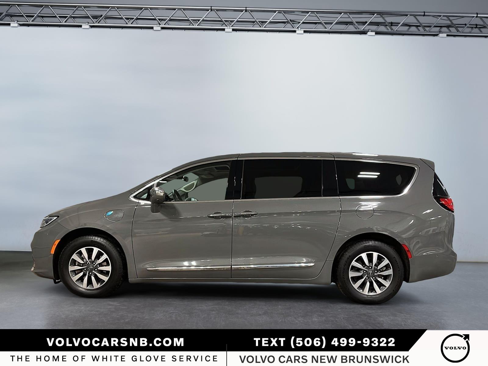 2022 Chrysler Pacifica Hybrid Limited