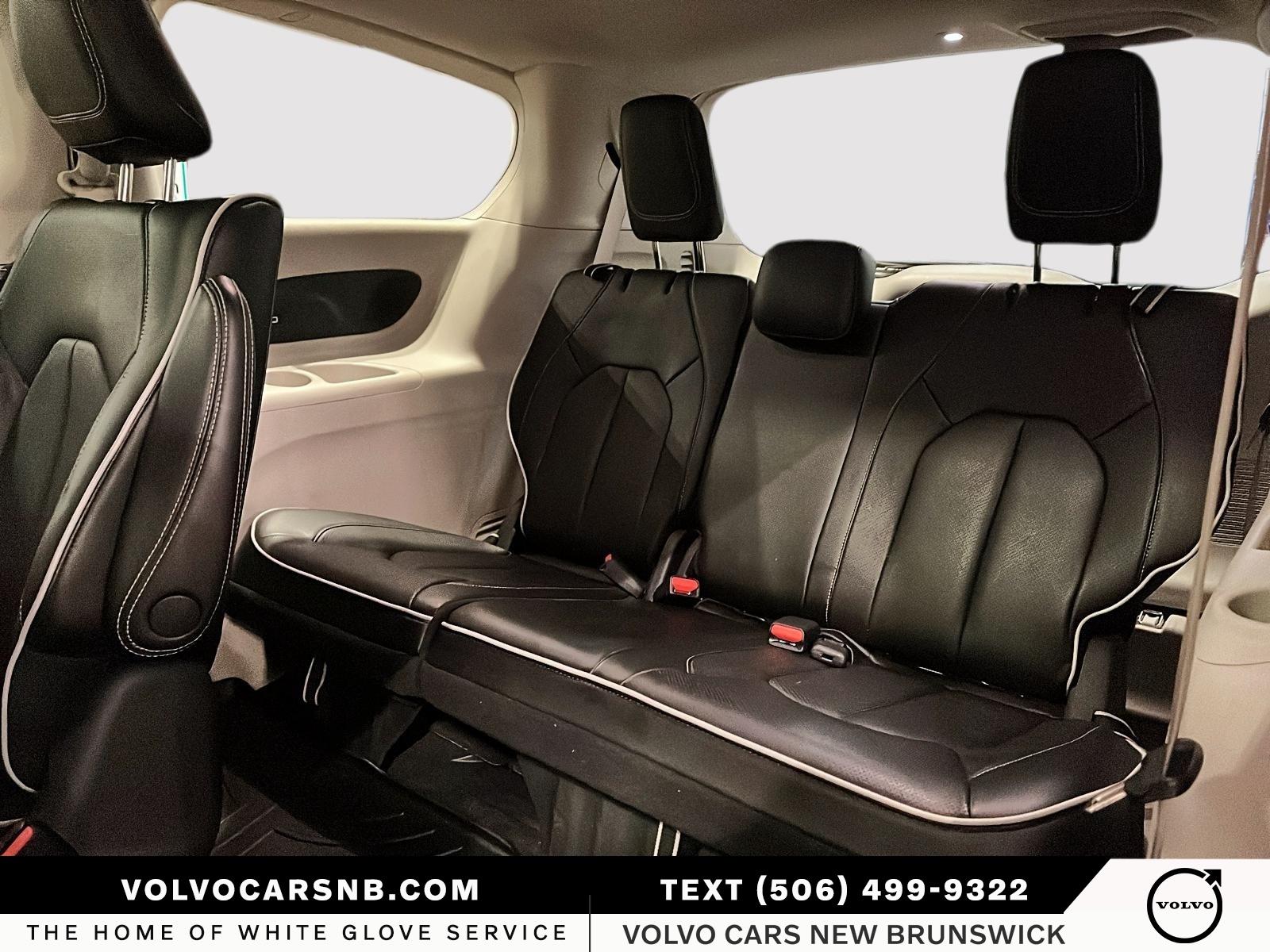 2022 Chrysler Pacifica Hybrid Limited