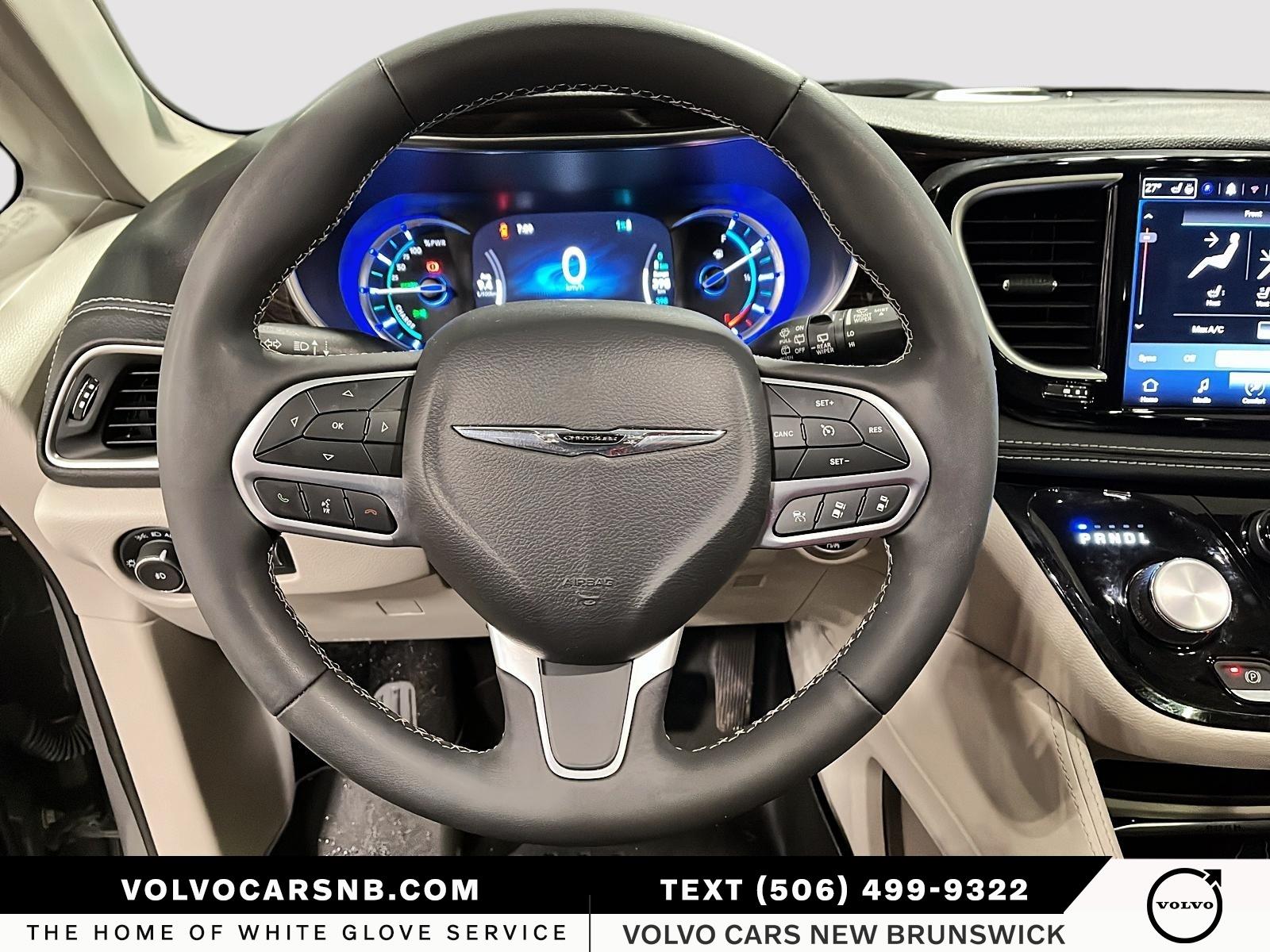 2022 Chrysler Pacifica Hybrid Limited