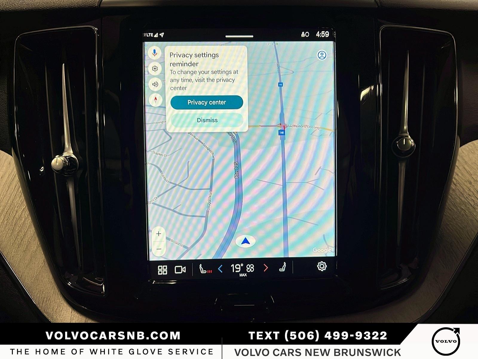 2025 Volvo XC60 B5 Plus Dark Theme