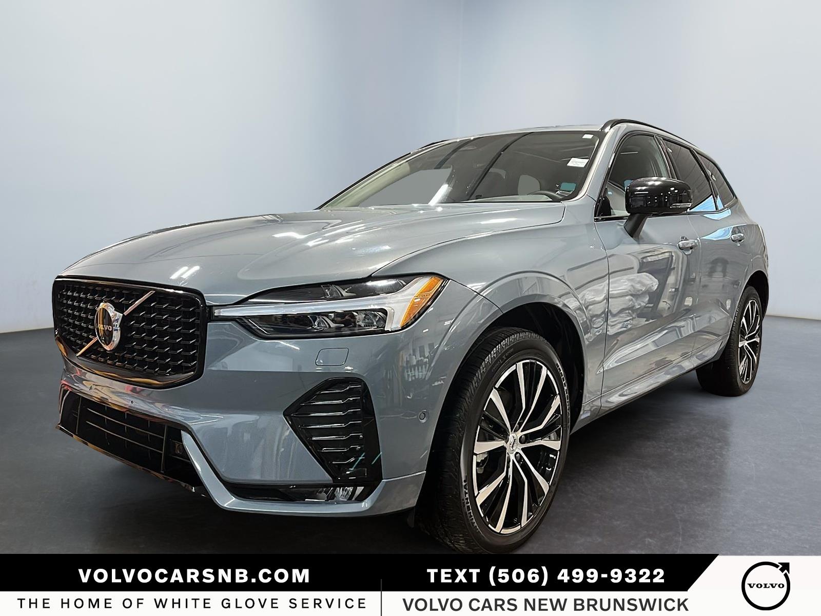 2024 Volvo XC60  B5 Plus Dark Theme