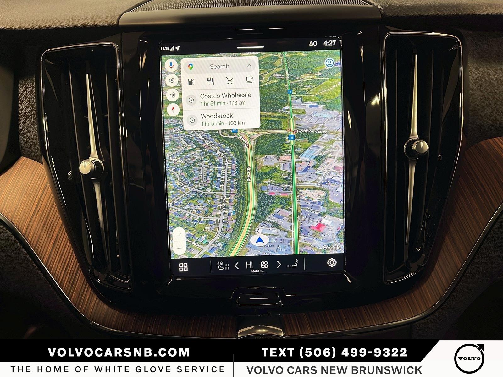 2024 Volvo XC60 B5 Plus Dark Theme