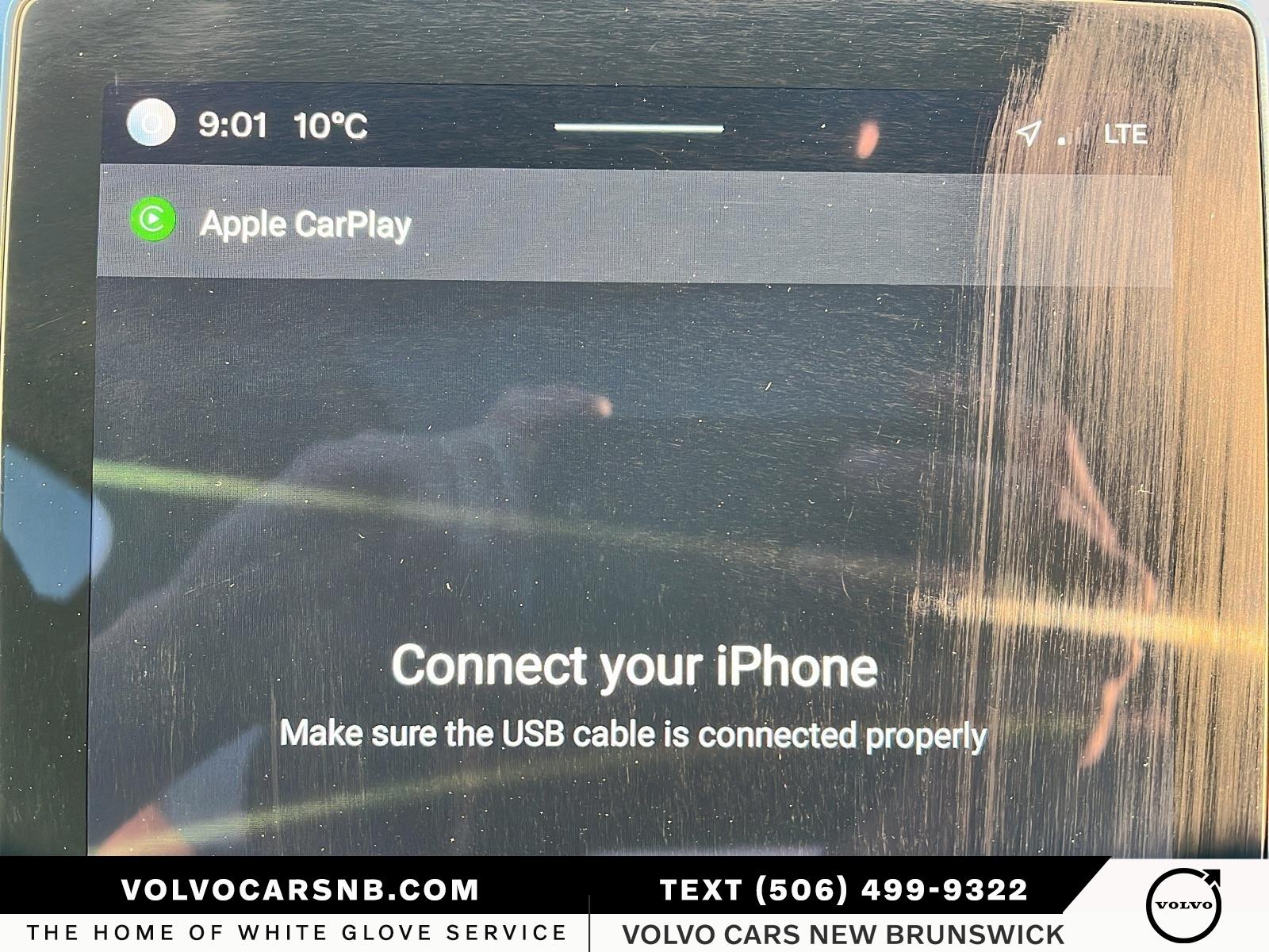 2025 Volvo XC90 B6 Core Bright Theme