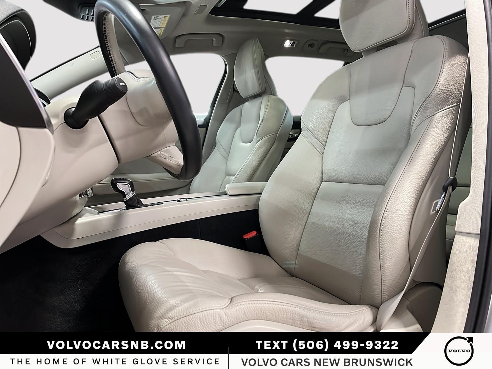 2022 Volvo V60 Cross Country T5