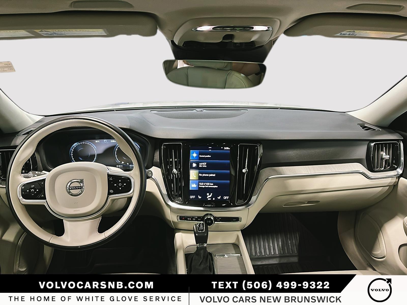 2022 Volvo V60 Cross Country T5