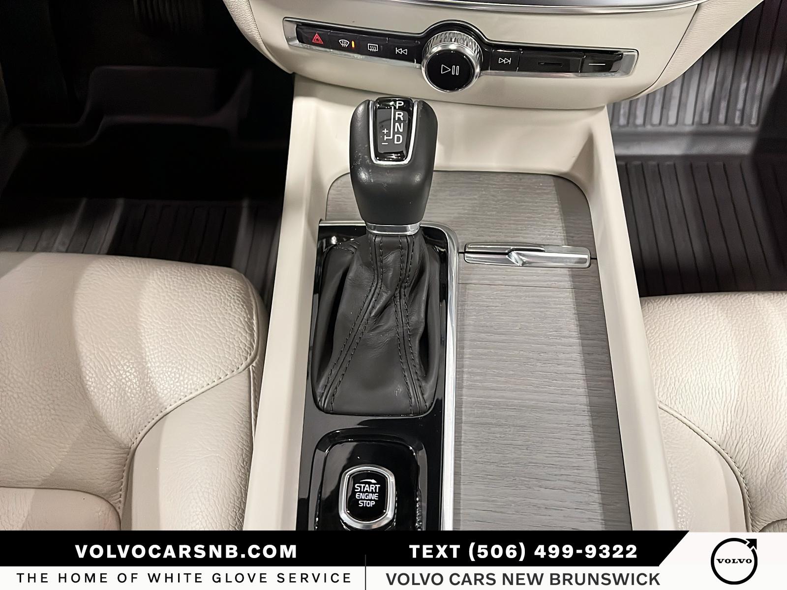 2022 Volvo V60 Cross Country T5