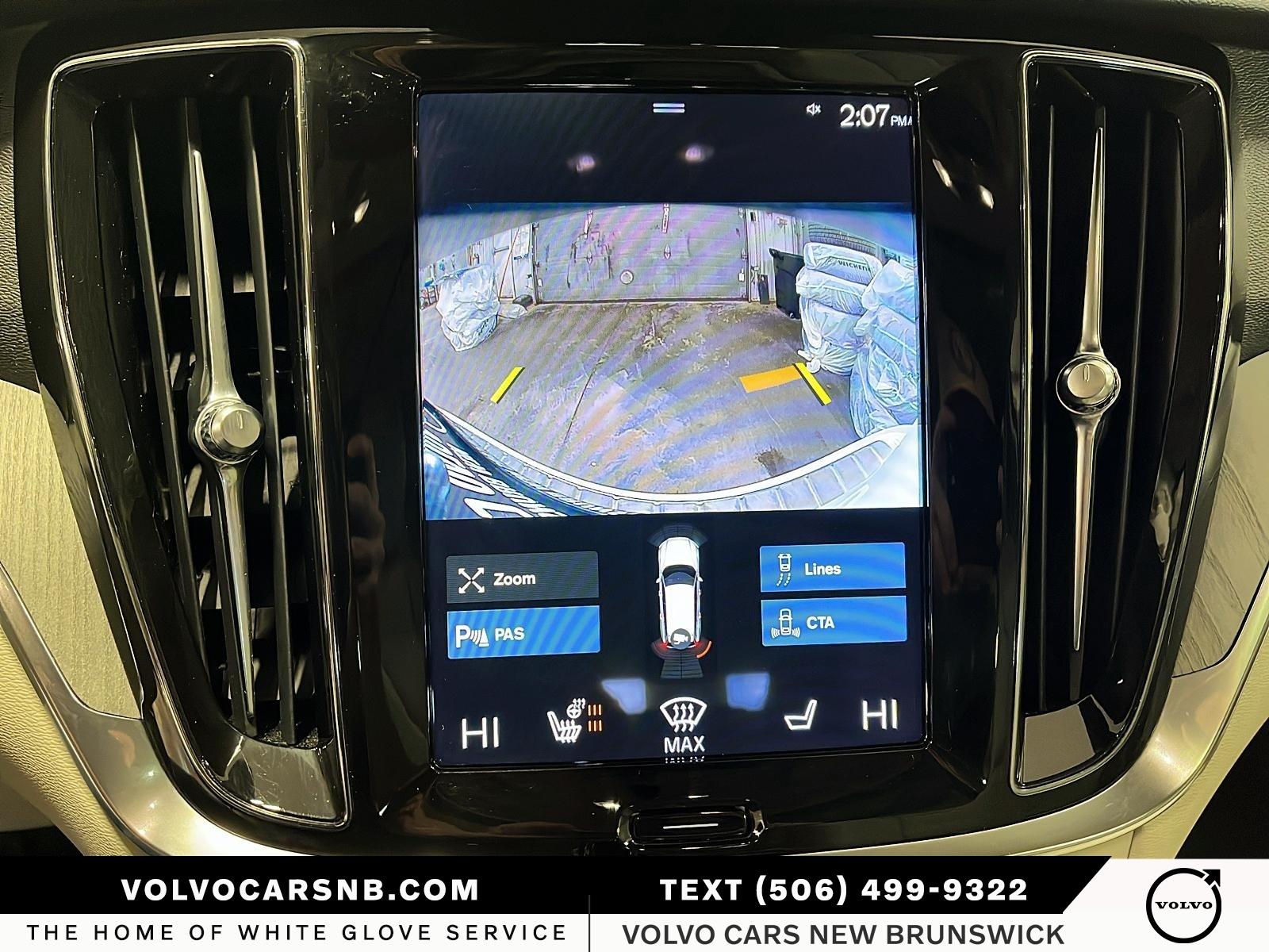 2022 Volvo V60 Cross Country T5