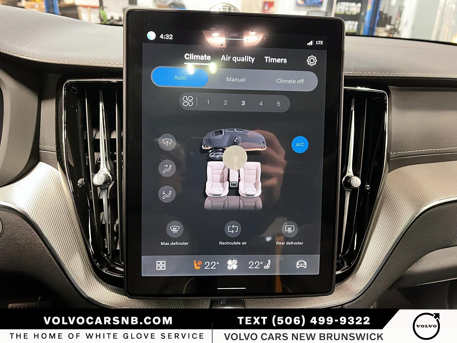 2026 Volvo XC60 Plug-In Hybrid T8 Polestar Engineered