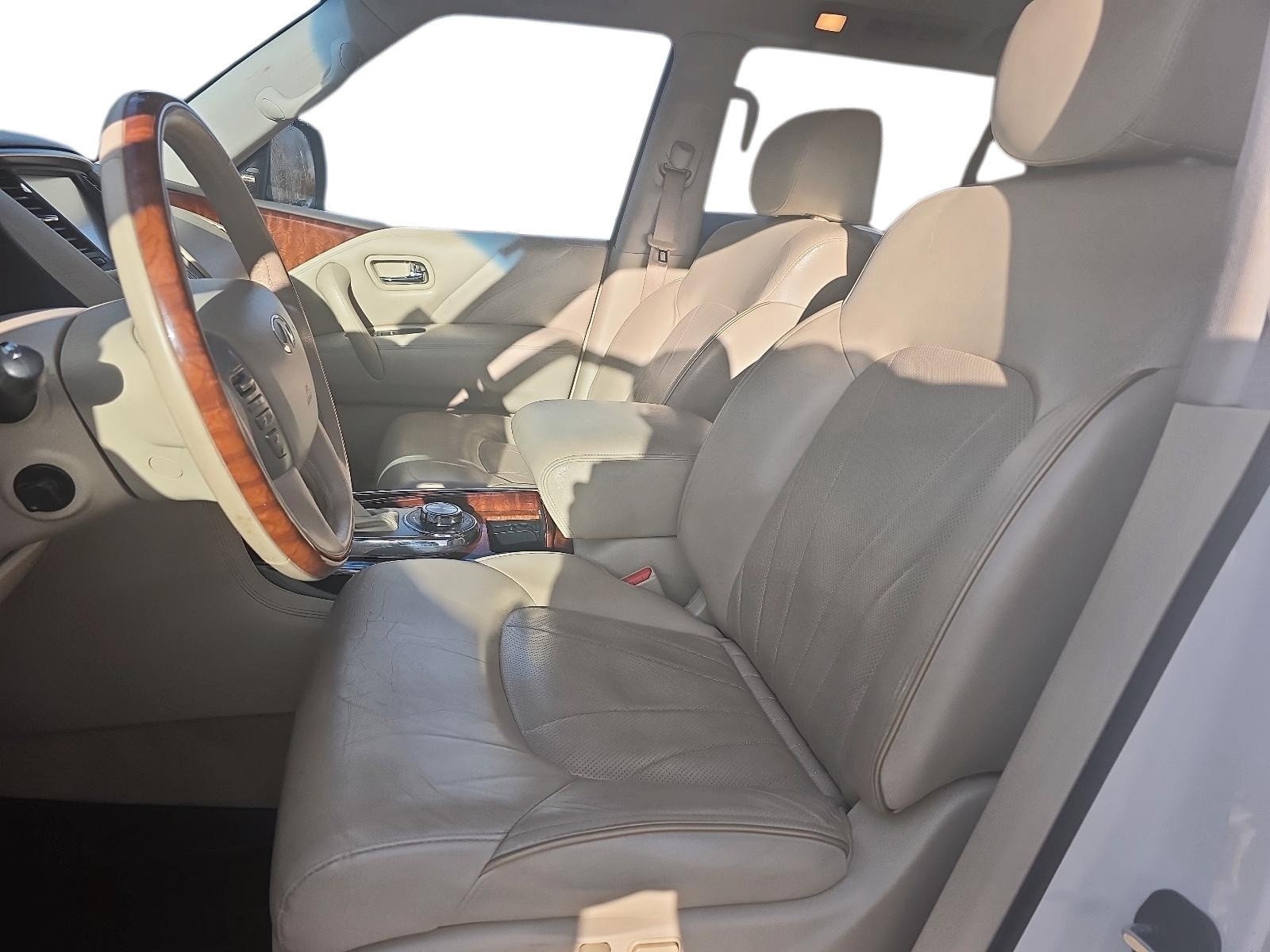 2015 Infiniti QX80 Limited 7 Passenger