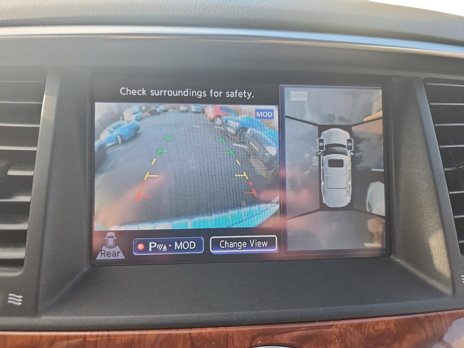 2015 Infiniti QX80 Limited 7 Passenger