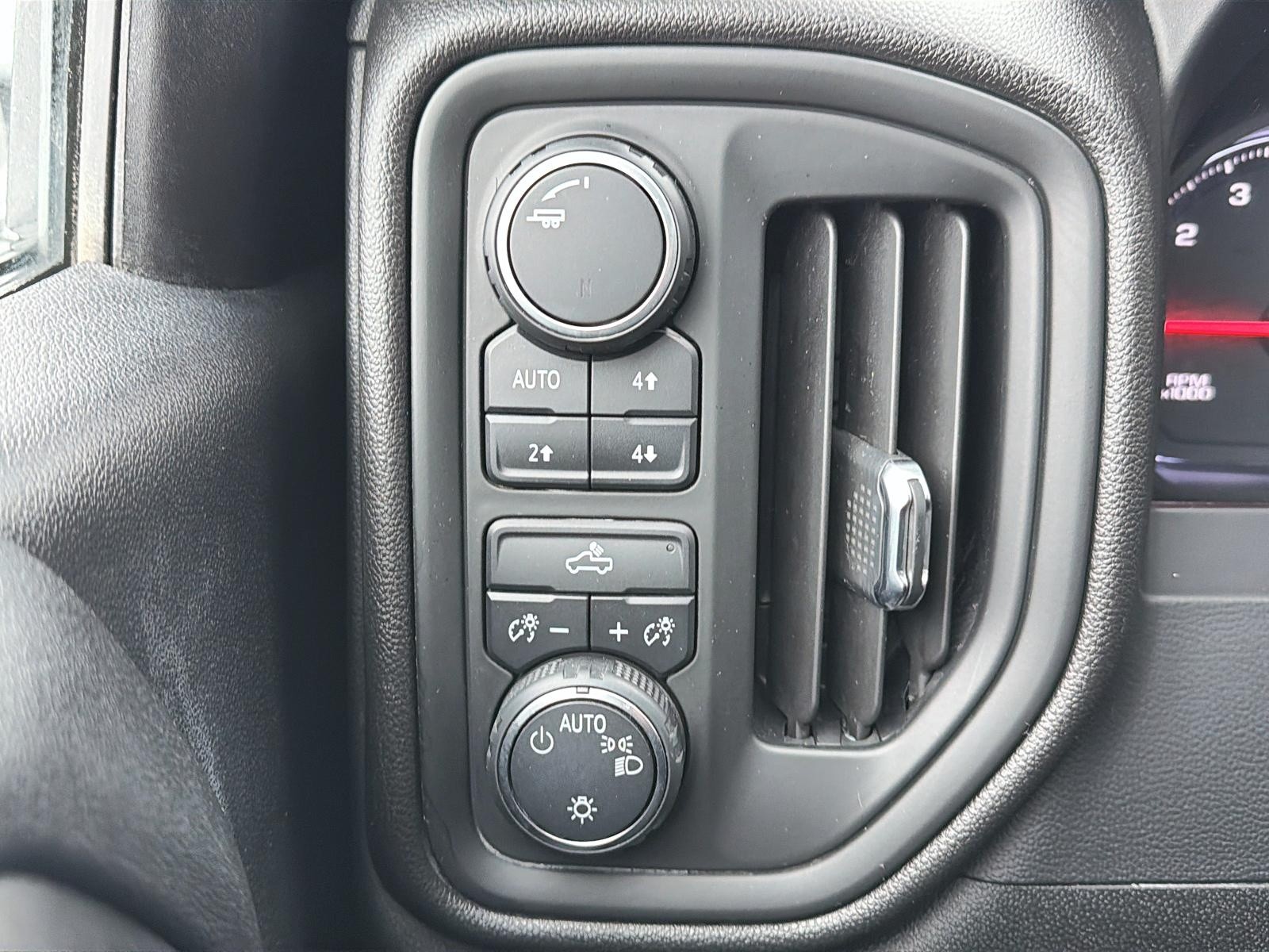 2019 Chevrolet Silverado 1500 Silverado Custom Trail Boss