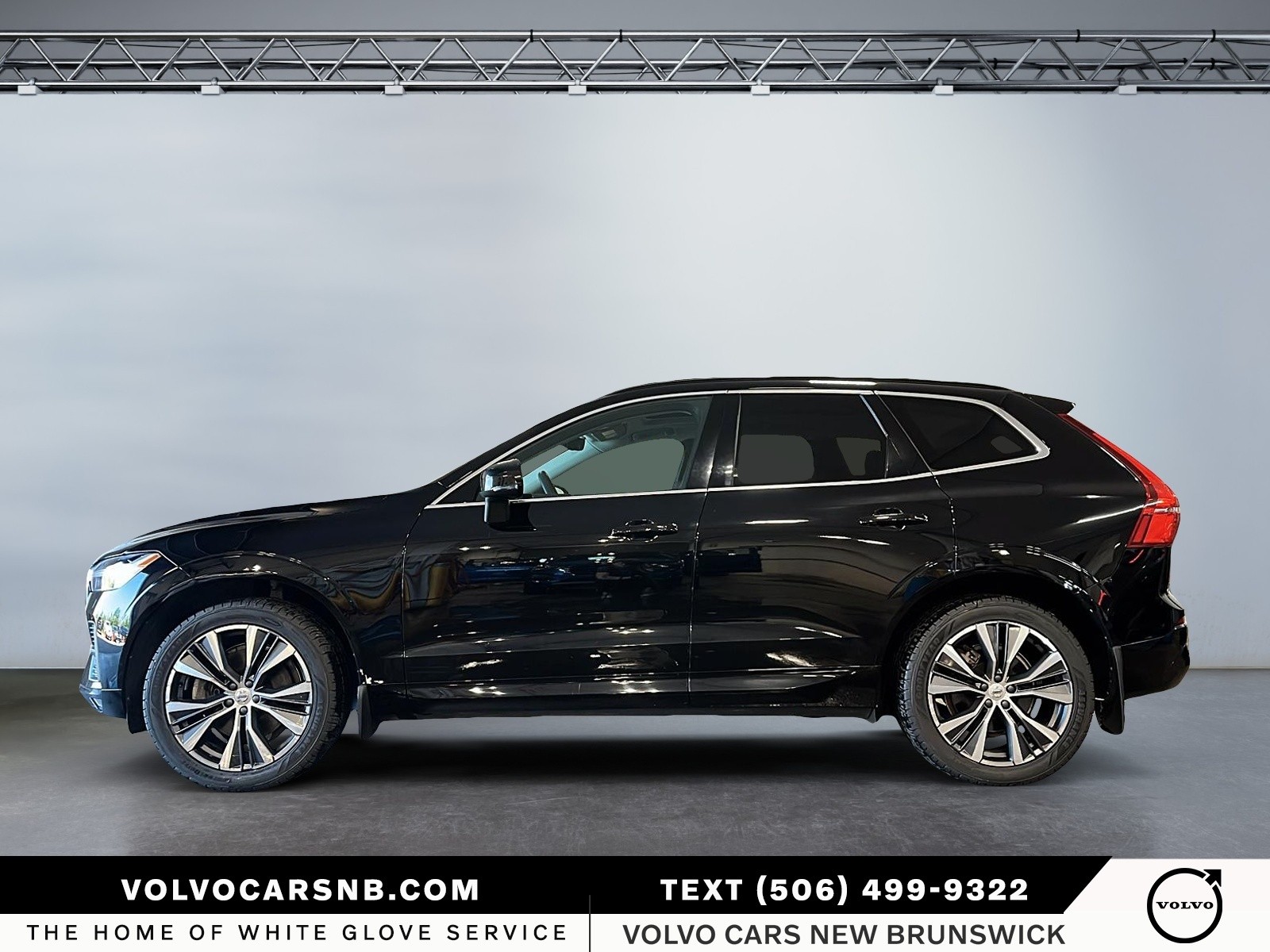 2022 Volvo XC60 B6 Momentum