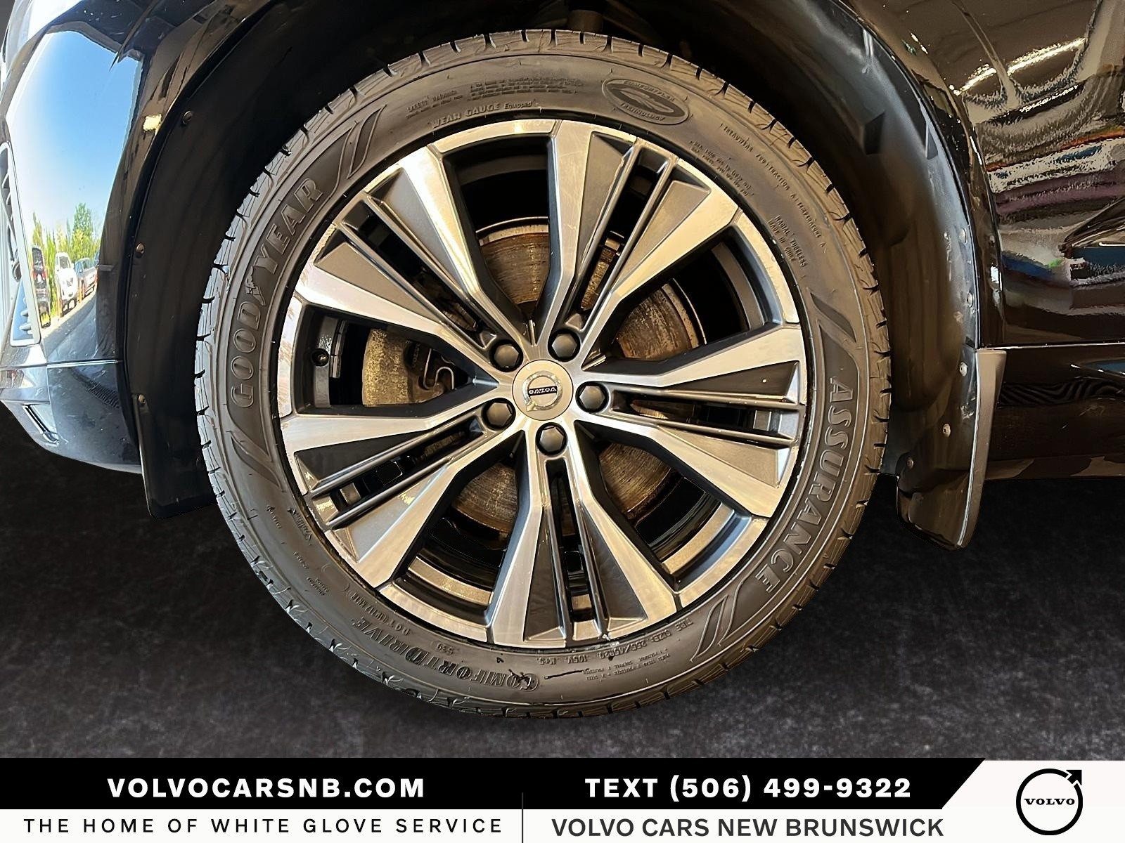 2022 Volvo XC60 B6 Momentum