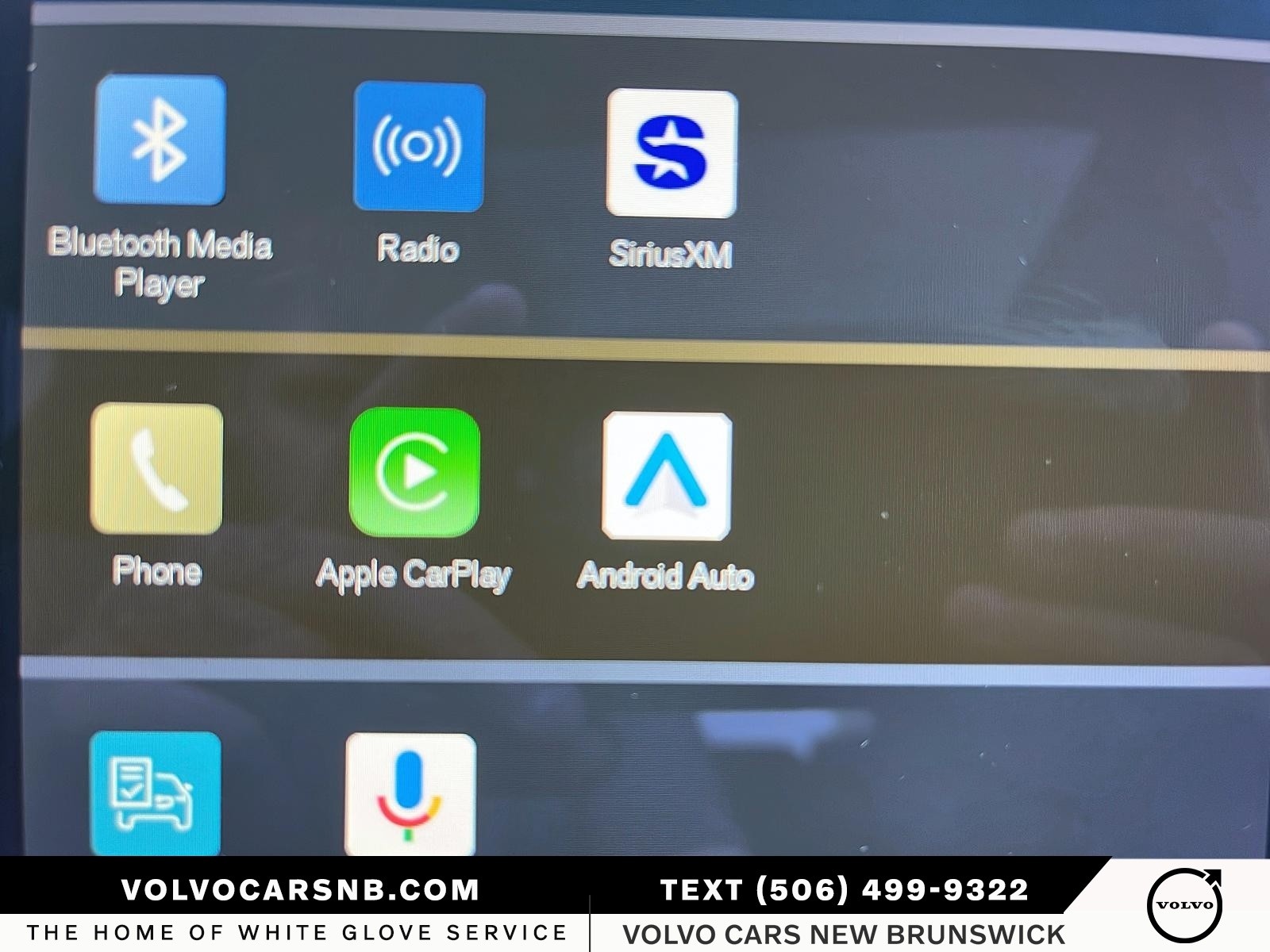 2022 Volvo XC60 B6 Momentum