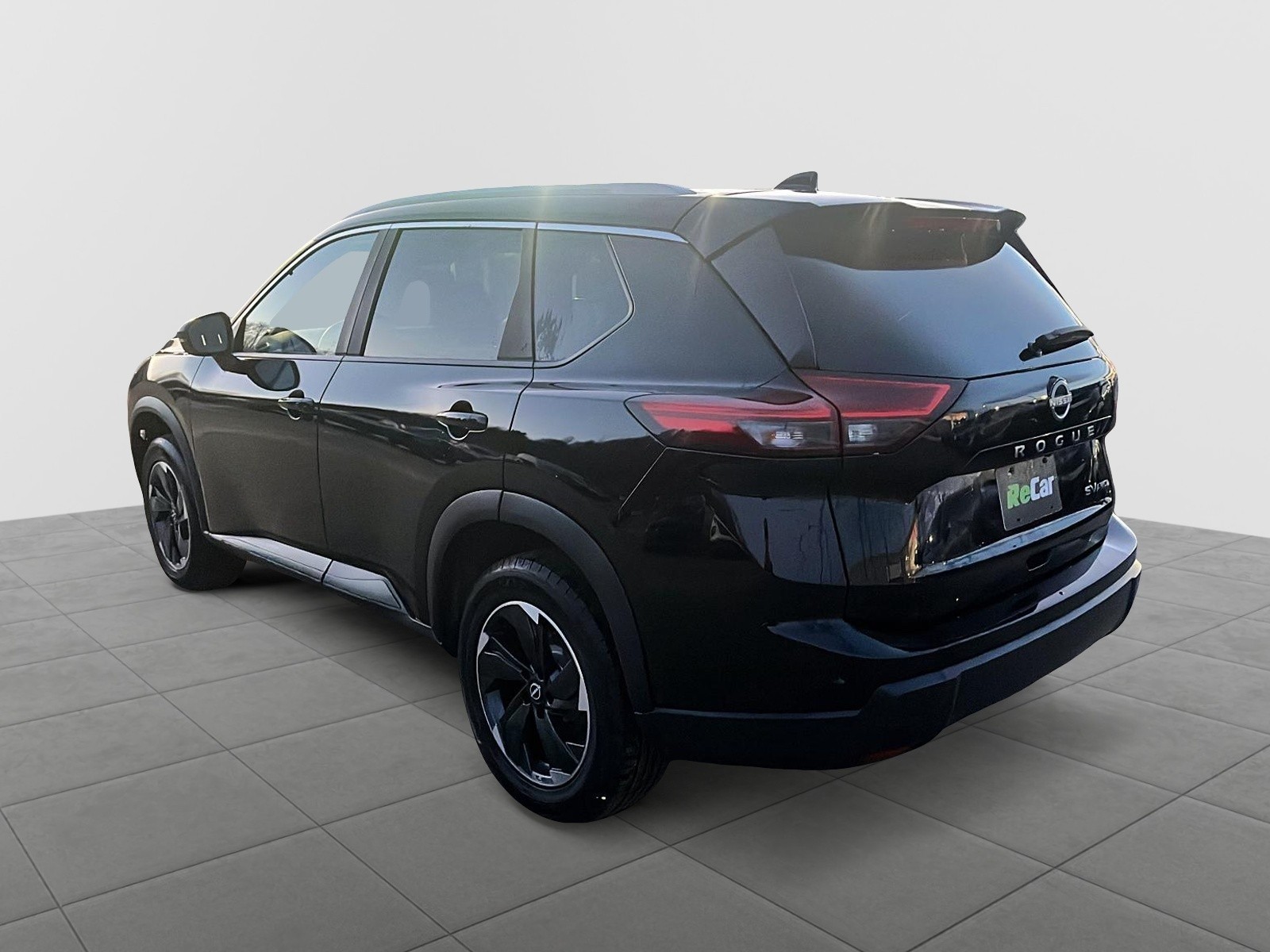 2024 Nissan Rogue SV Moonroof