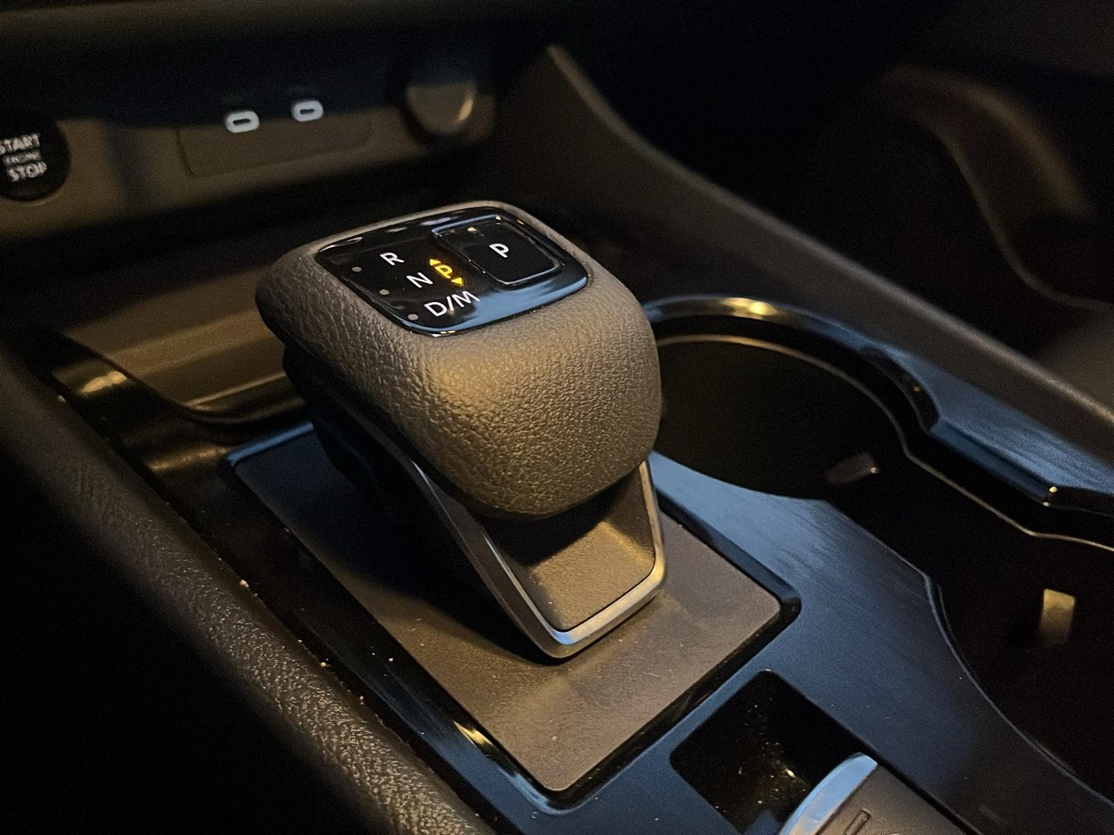 2024 Nissan Rogue SV Moonroof