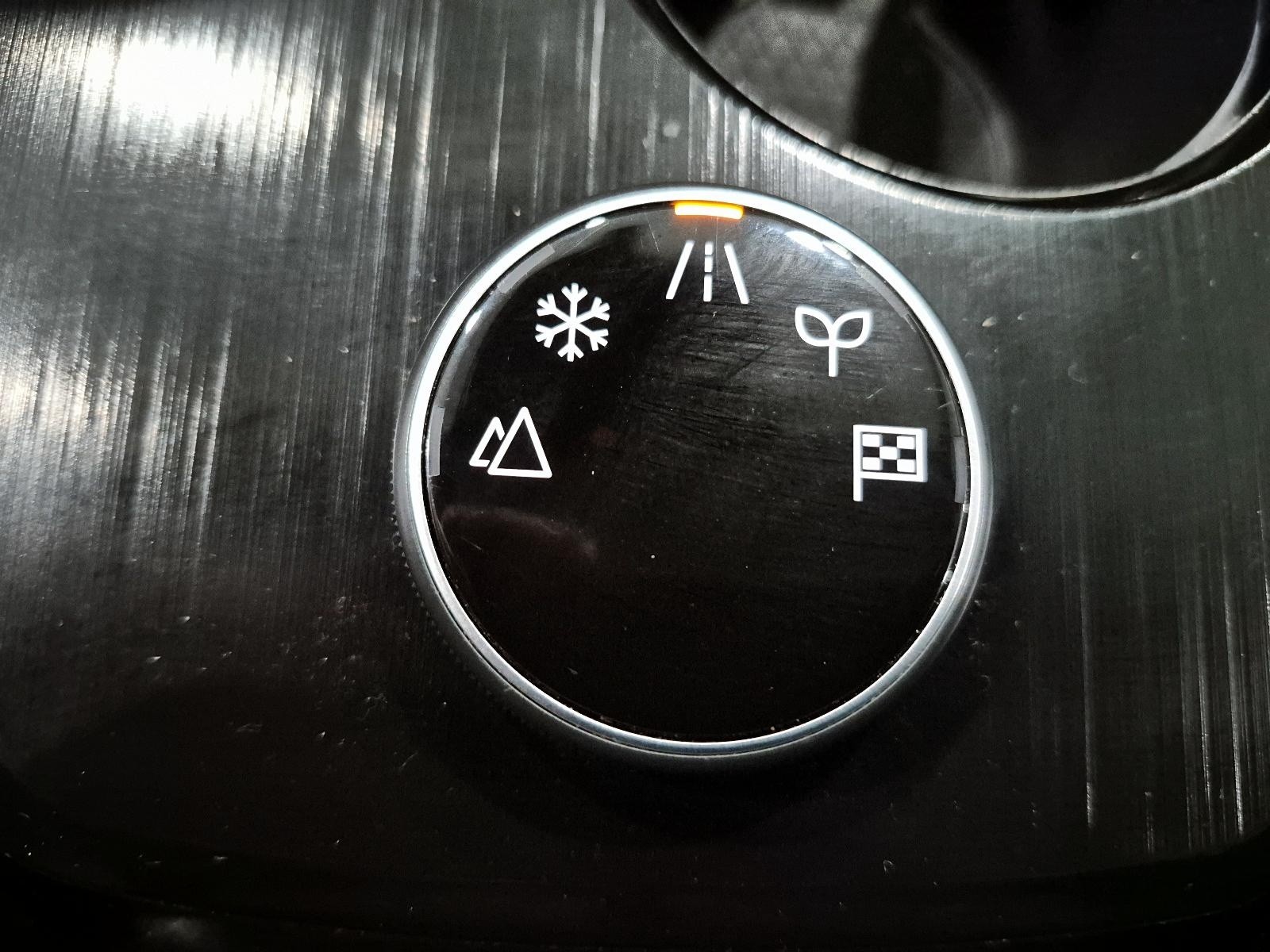 2024 Nissan Rogue SV Moonroof