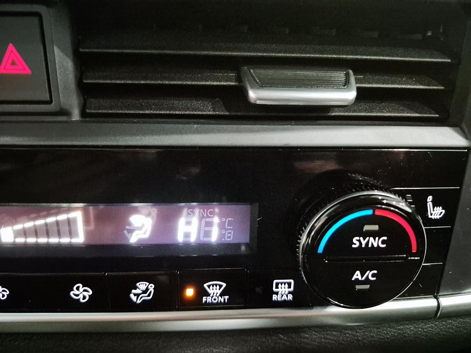 2024 Nissan Rogue SV Moonroof