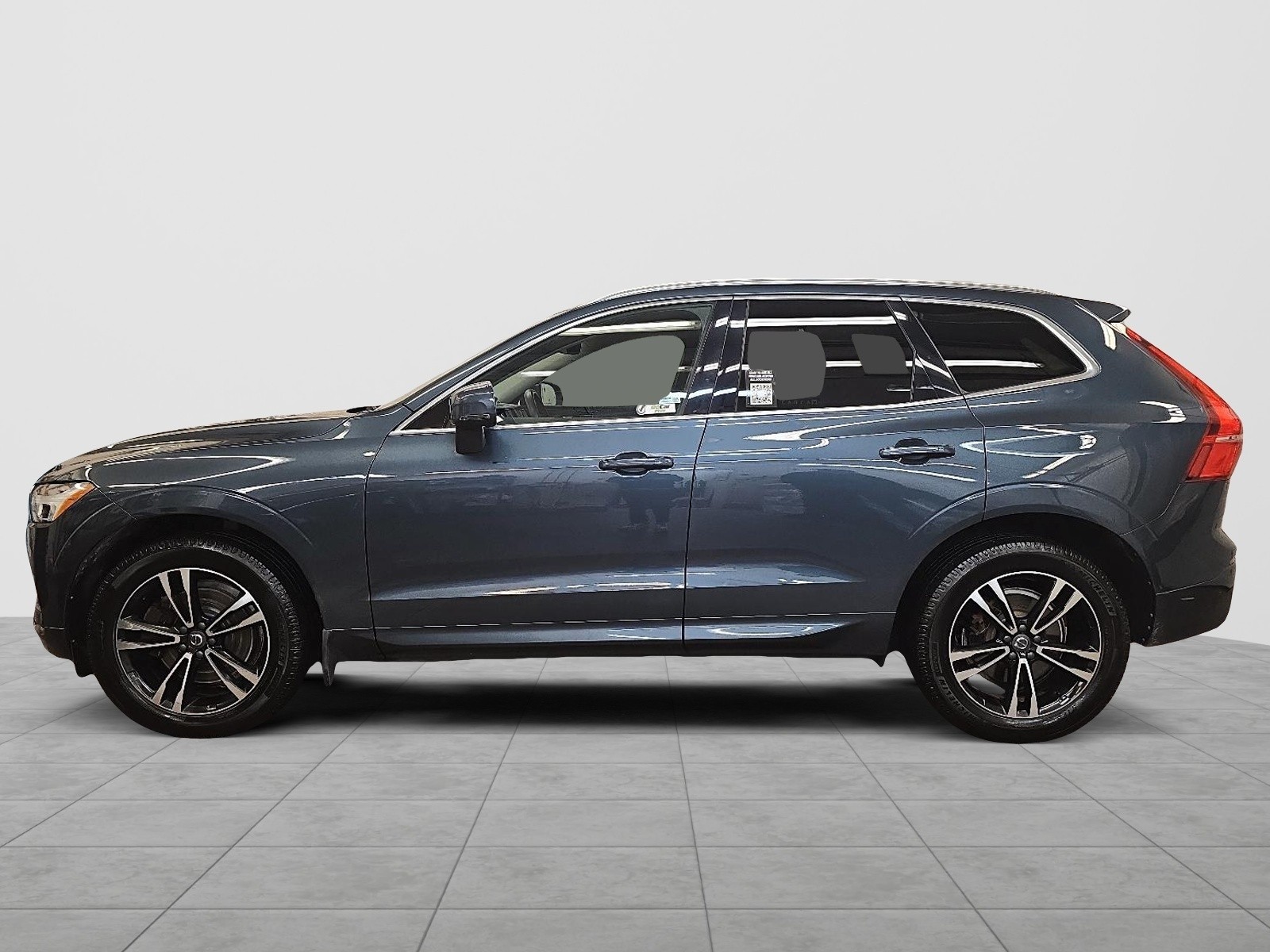 2020 Volvo XC60 T6 Momentum
