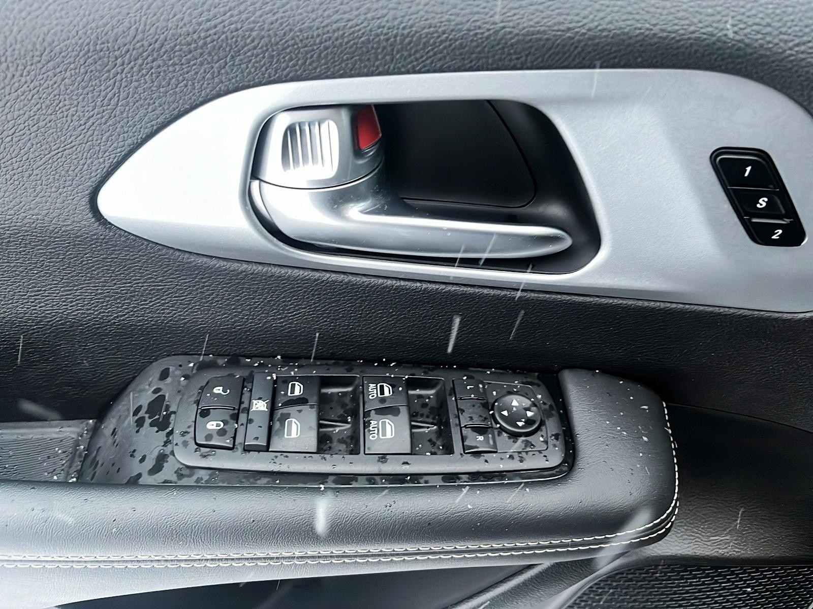 2024 Chrysler Pacifica Touring-L