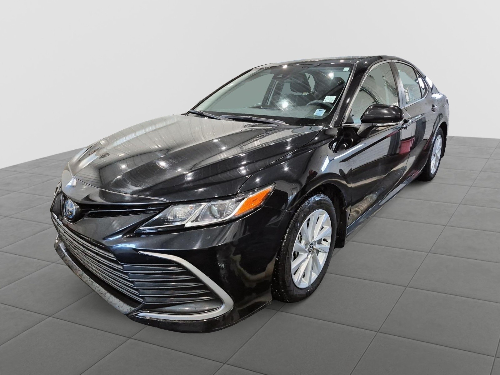 2024 Toyota Camry Hybrid  LE
