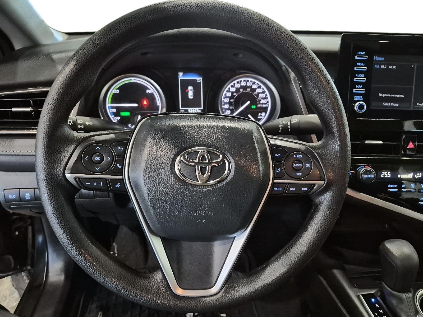 2024 Toyota Camry Hybrid LE