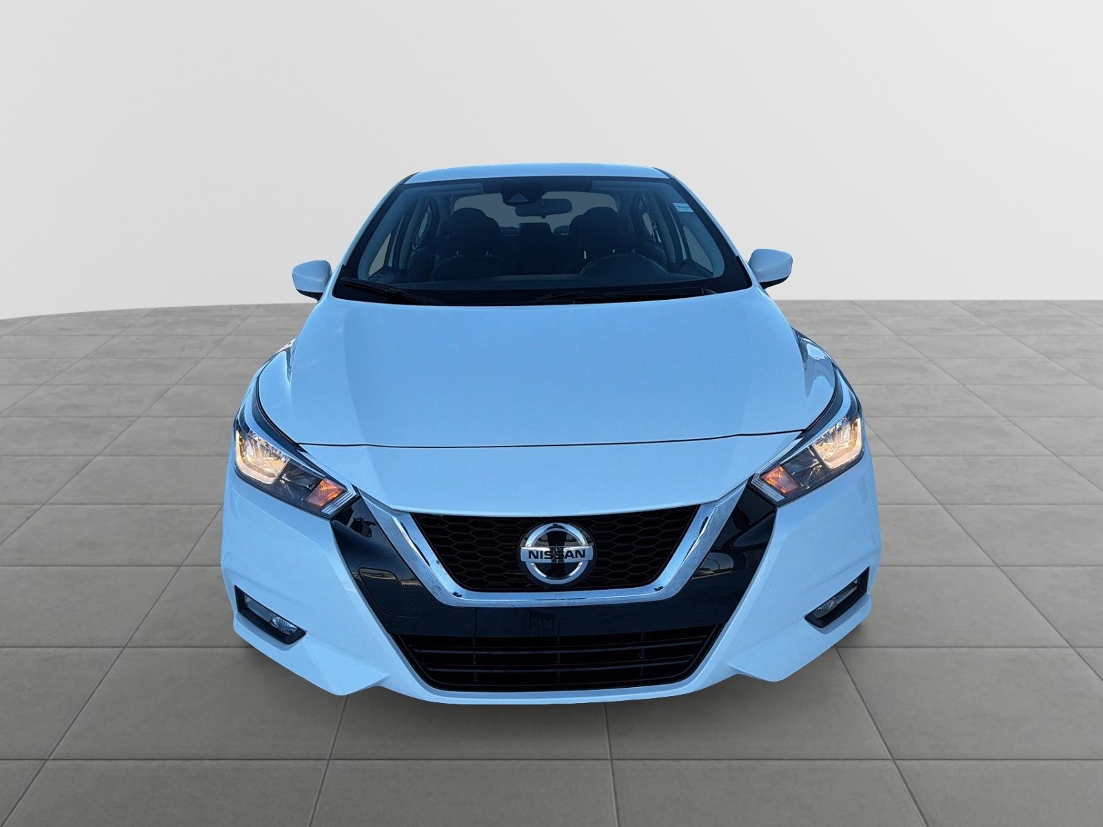 2022 Nissan Versa SV