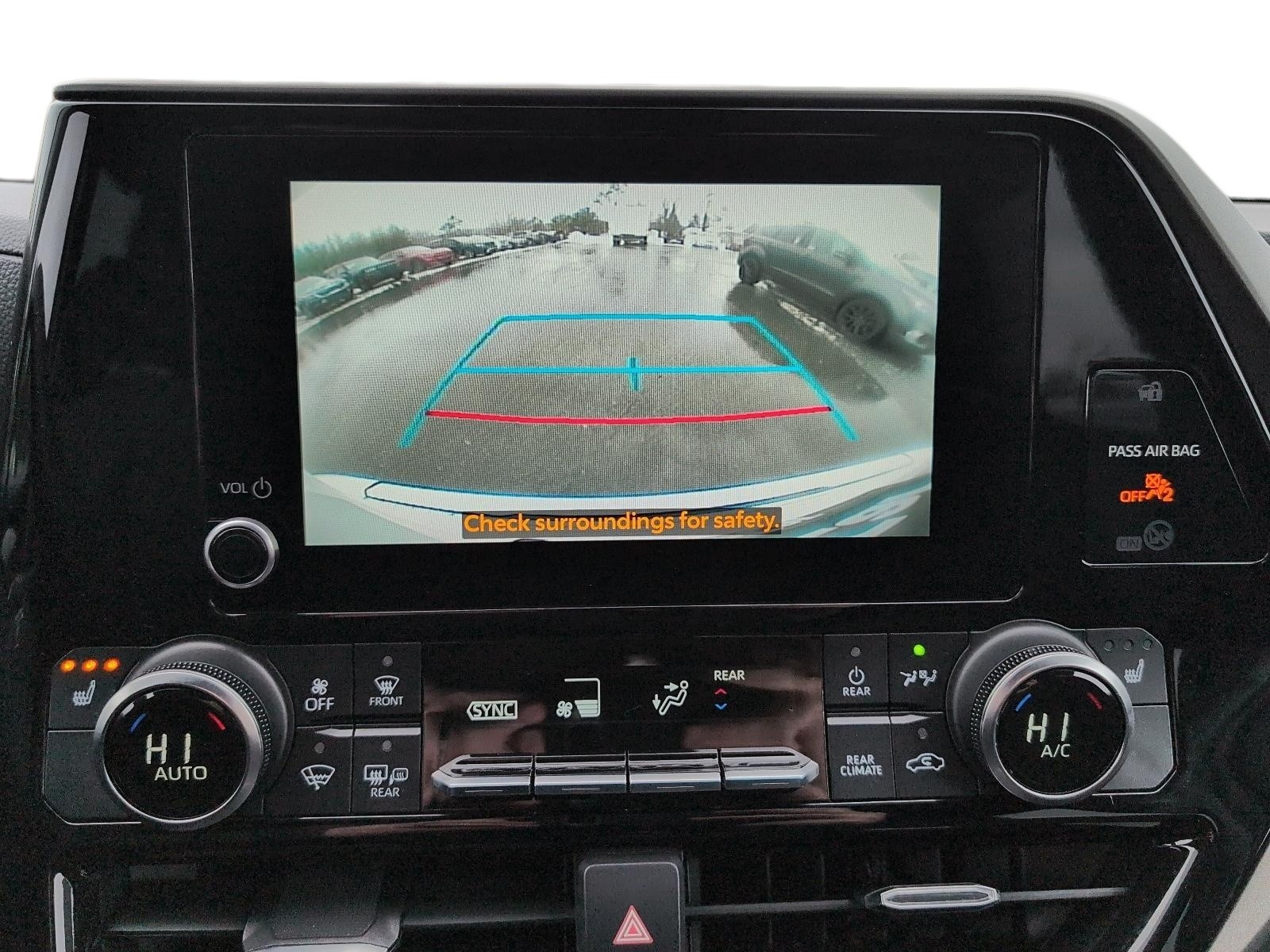 2023 Toyota Highlander LE