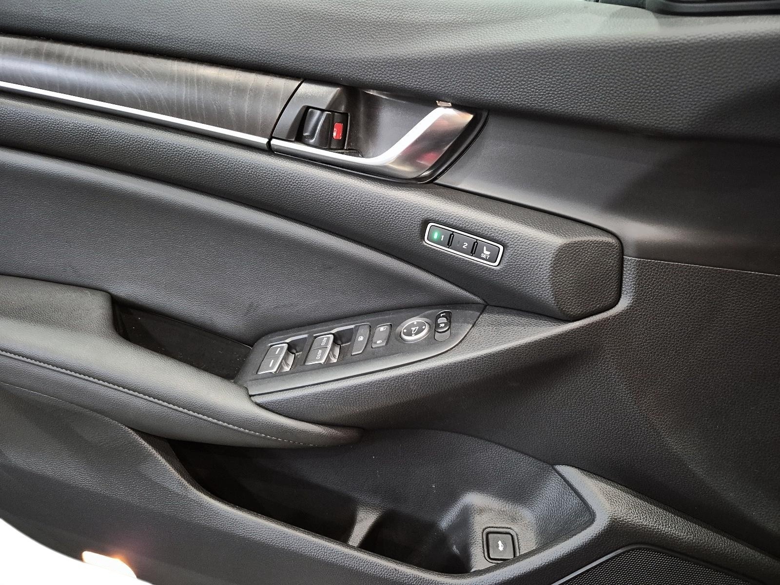 2019 Honda Accord Touring 1.5T