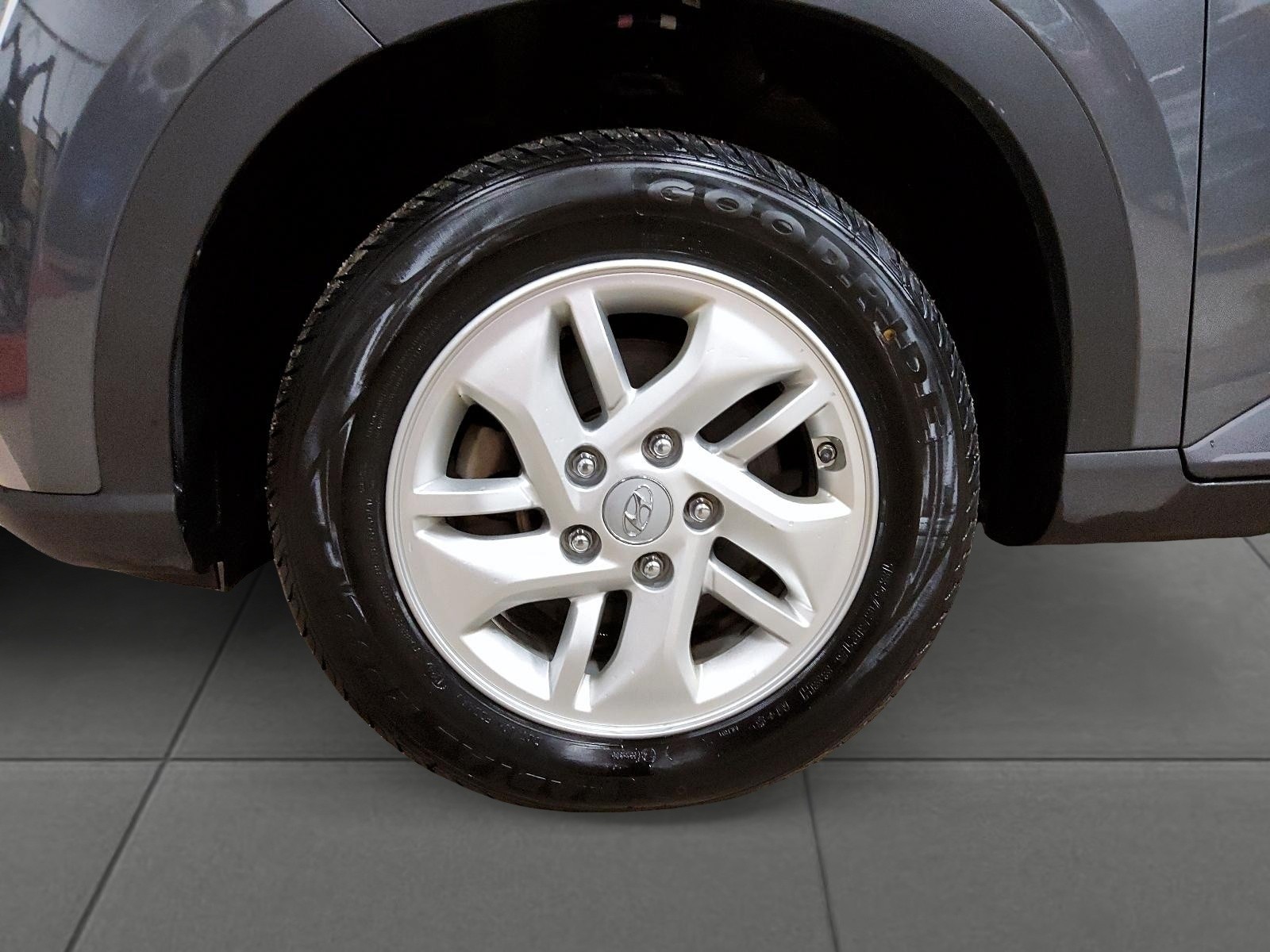 2024 Hyundai Venue Preferred