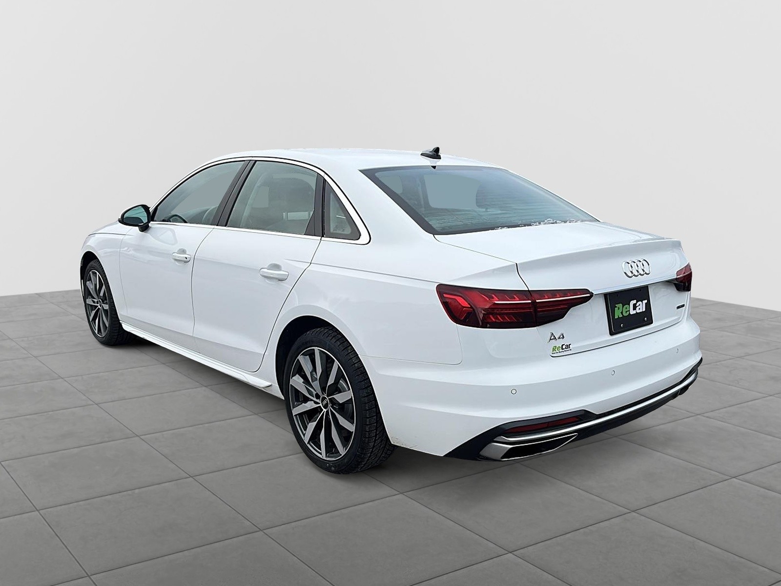 2023 Audi A4 45 Komfort