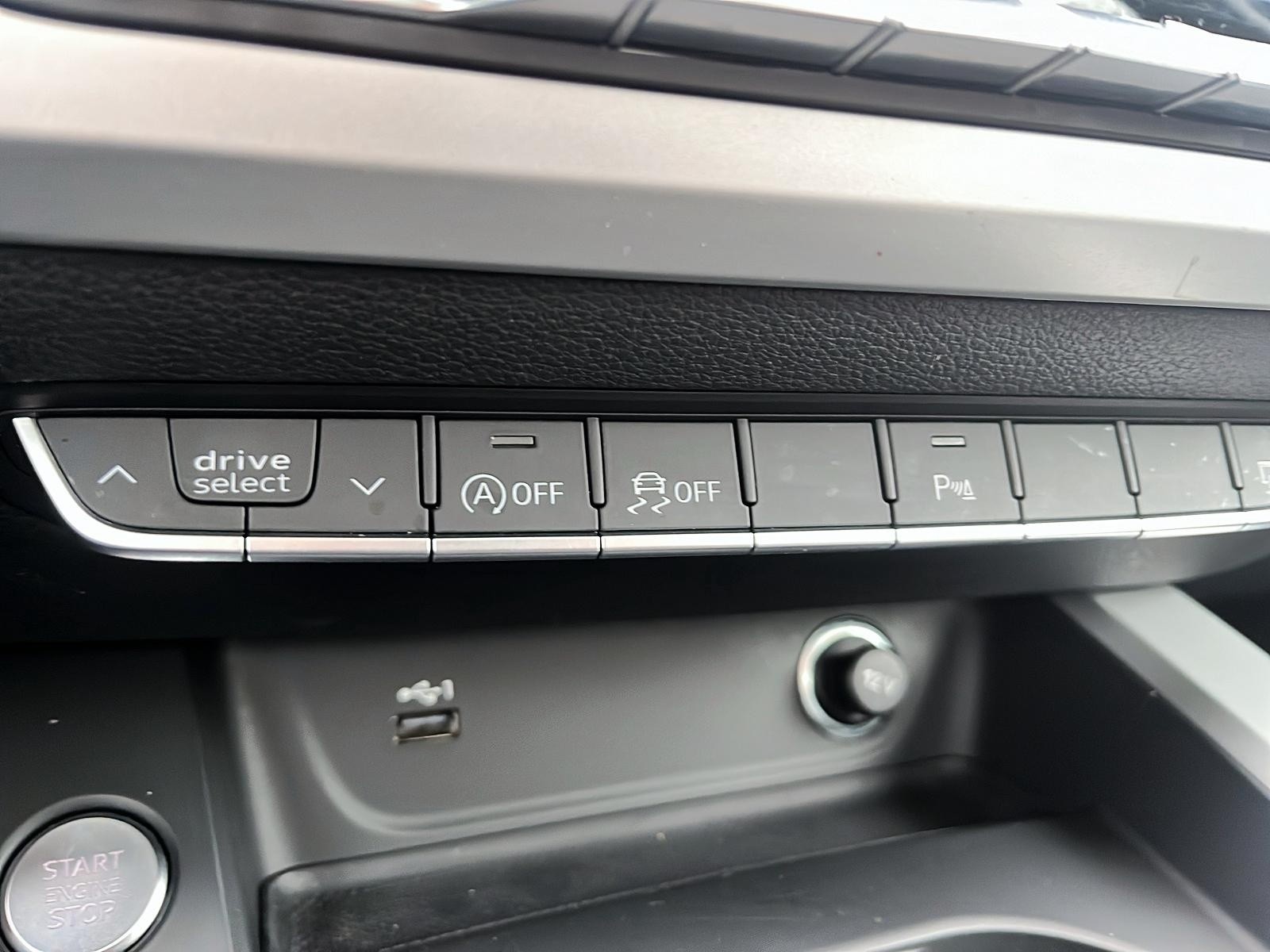 2023 Audi A4 45 Komfort