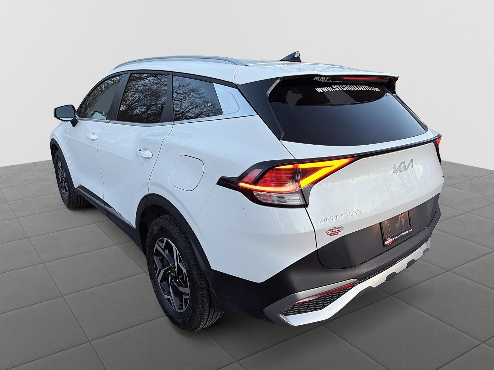 2024 Kia Sportage LX