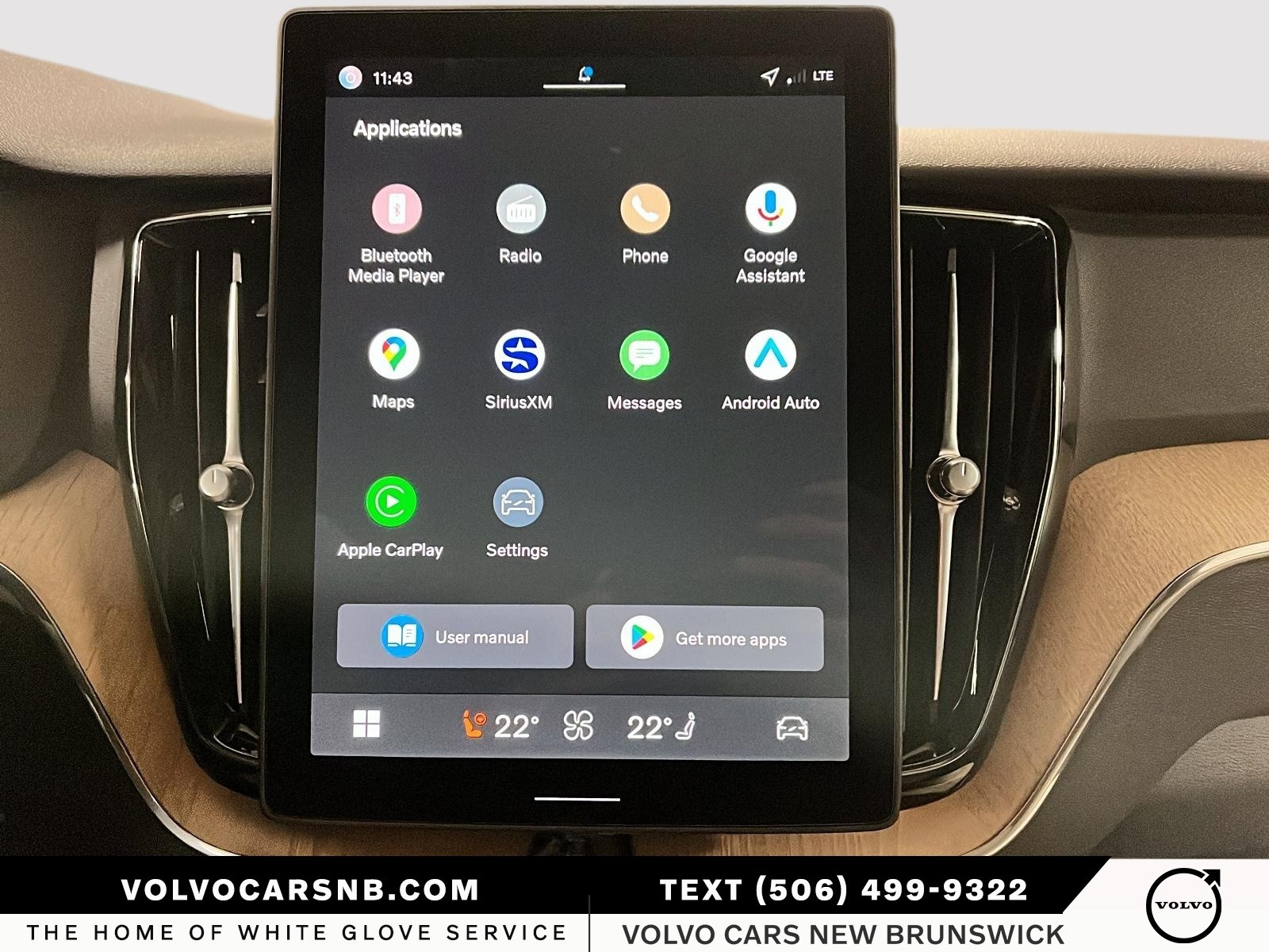 2026 Volvo XC60 B5 Plus Dark Theme