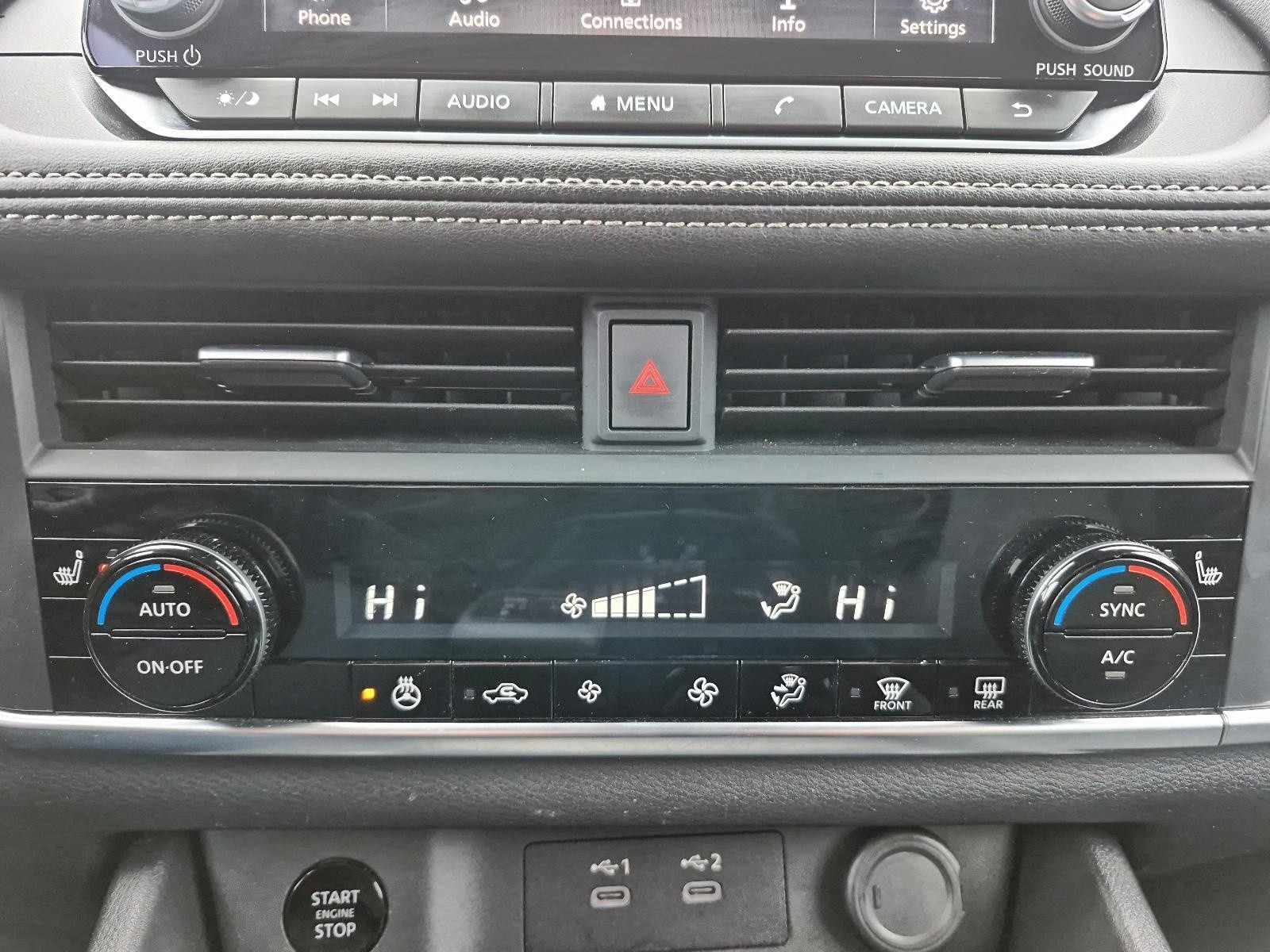 2024 Nissan Rogue SV Moonroof