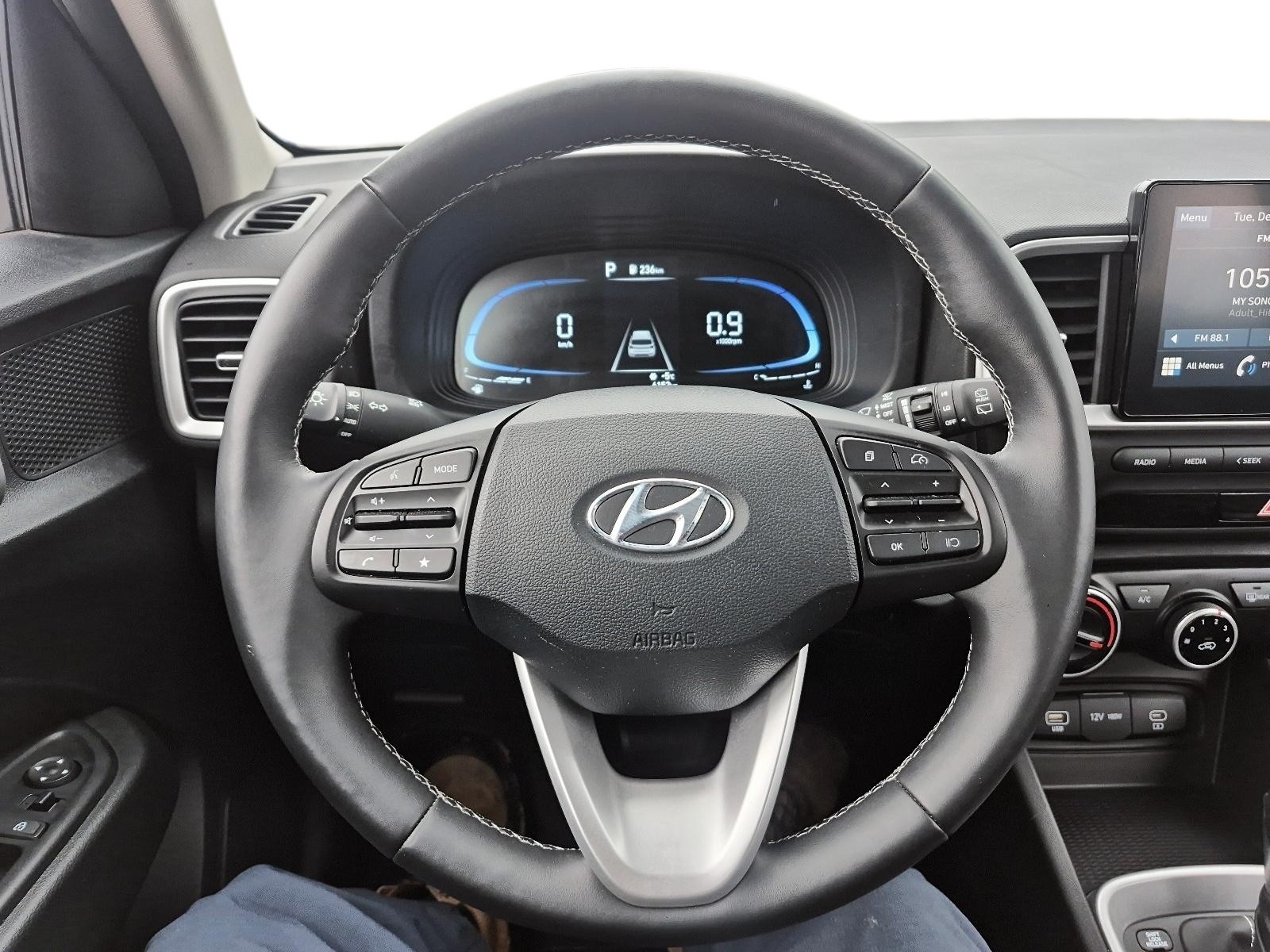 2024 Hyundai Venue Preferred